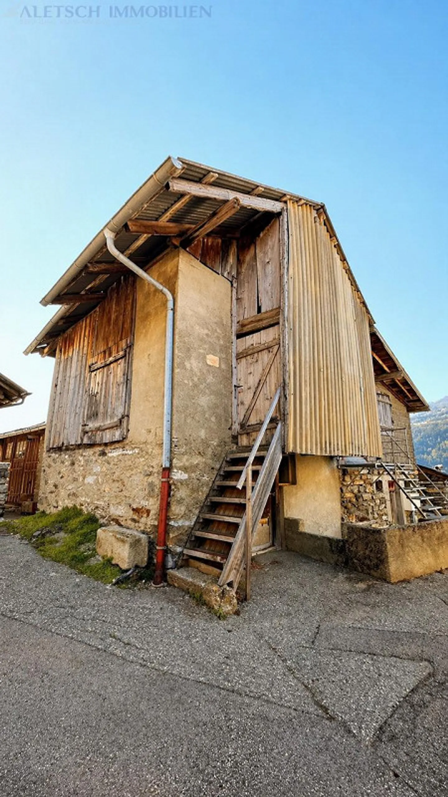 À vendre, étable à développer à Hohtenn - Photo 3 sur 5