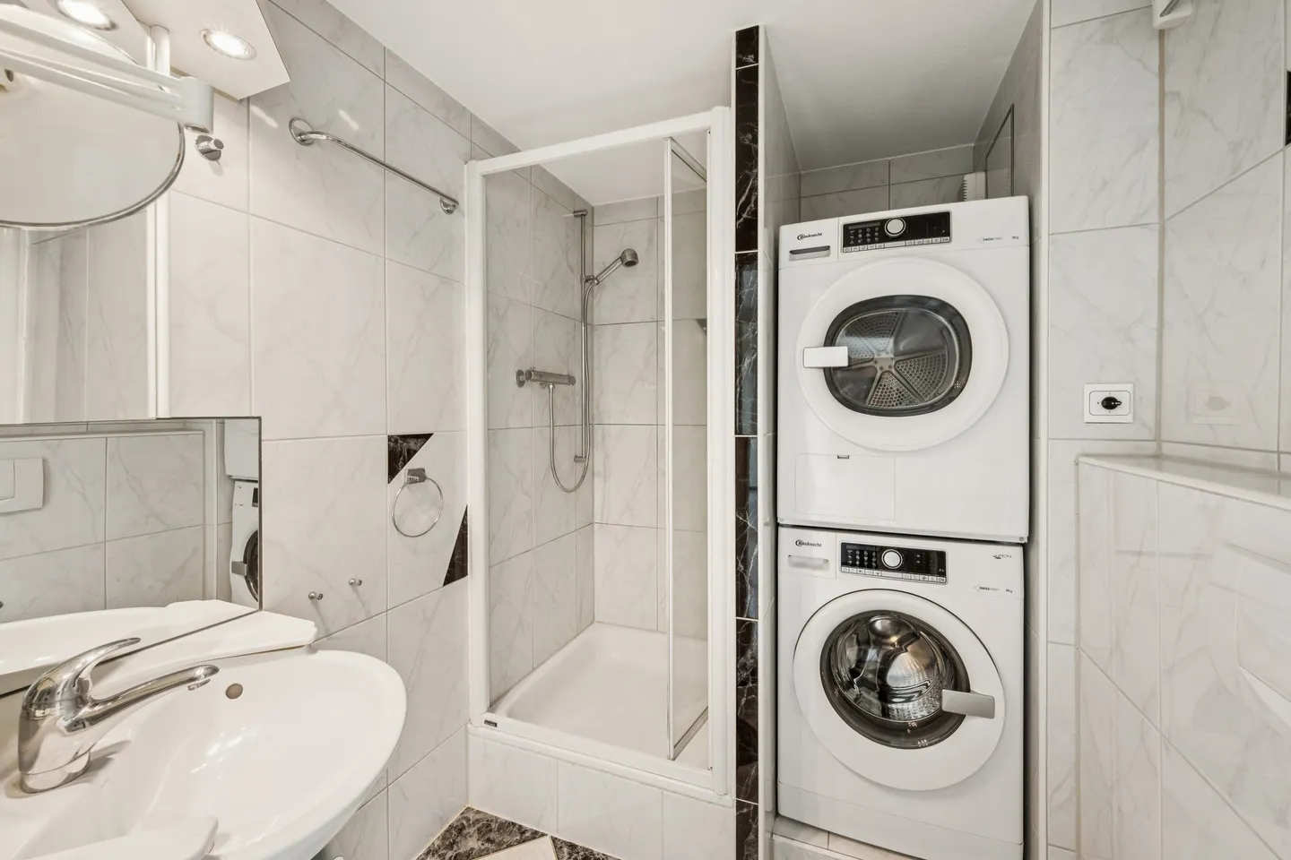Jolie appartement individuel avec caractère - Photo 3 sur 4