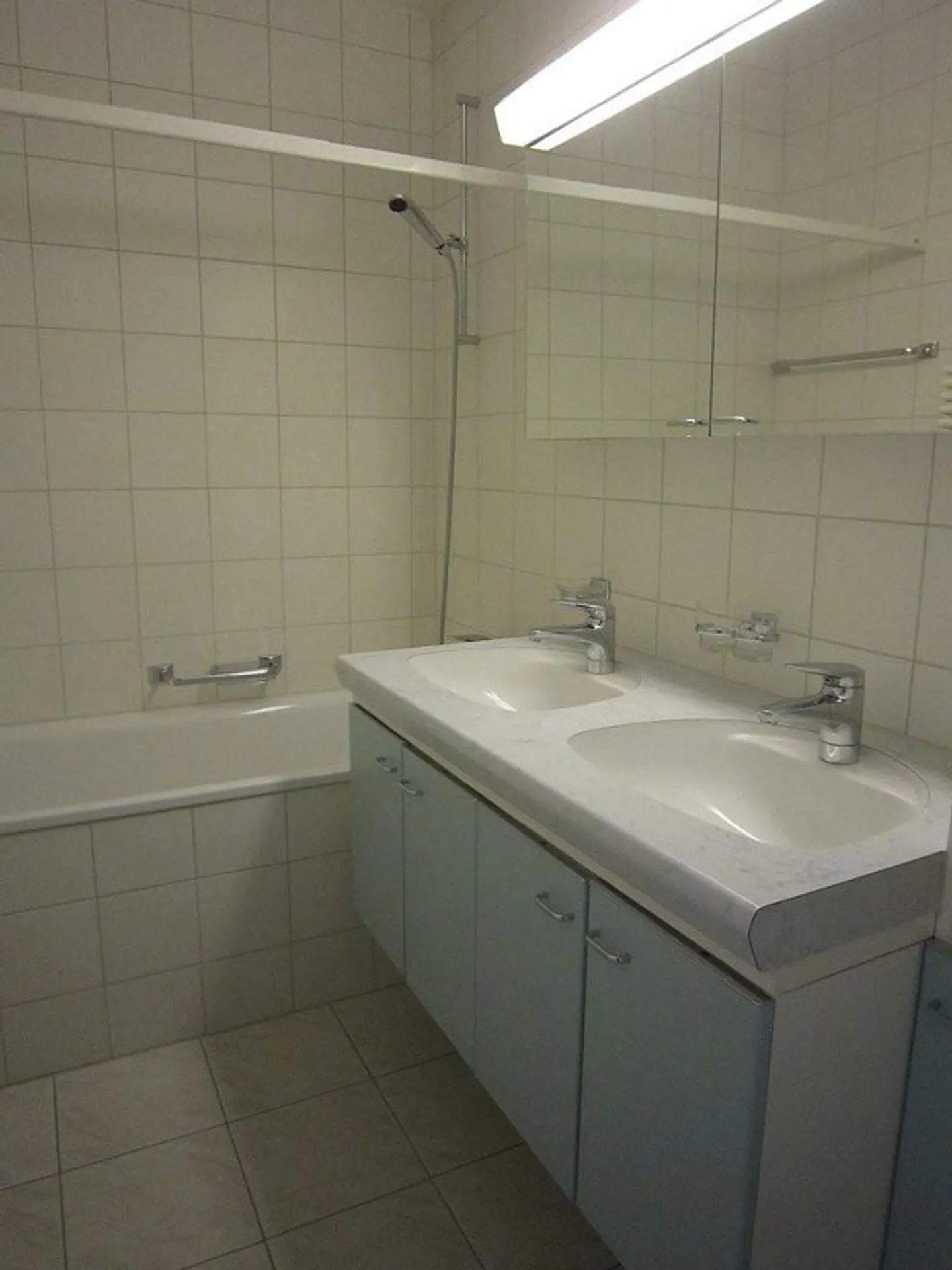 Beau logement dans le quartier de Schosshalden - Photo 3 sur 6