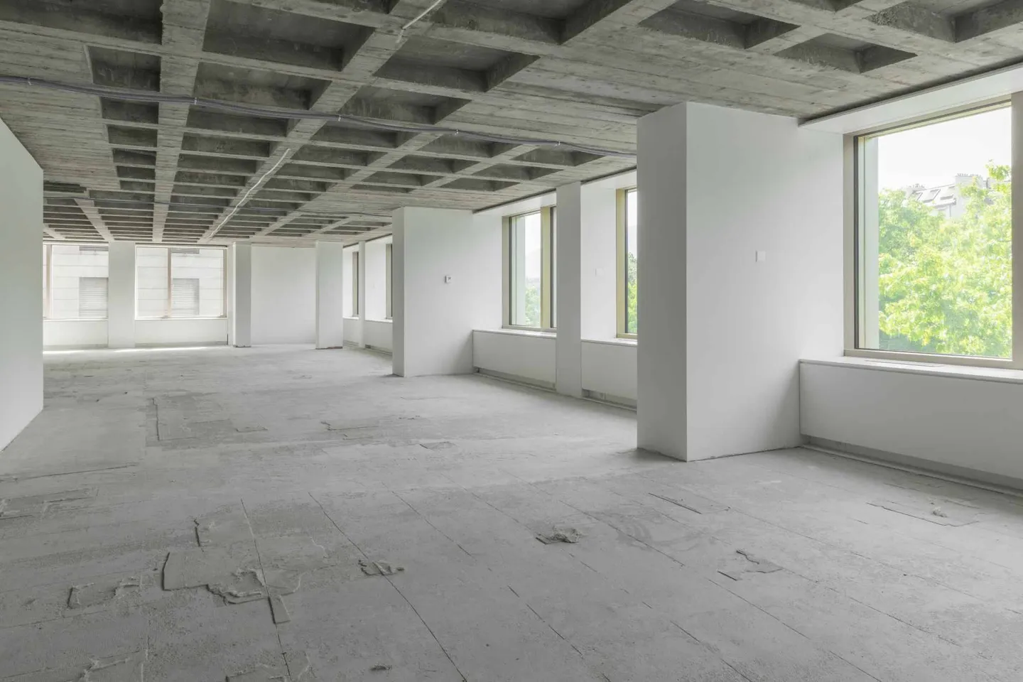 Immeuble de standing entièrement rénové 2'700 m2 de bureaux à louer - Photo 9 sur 11