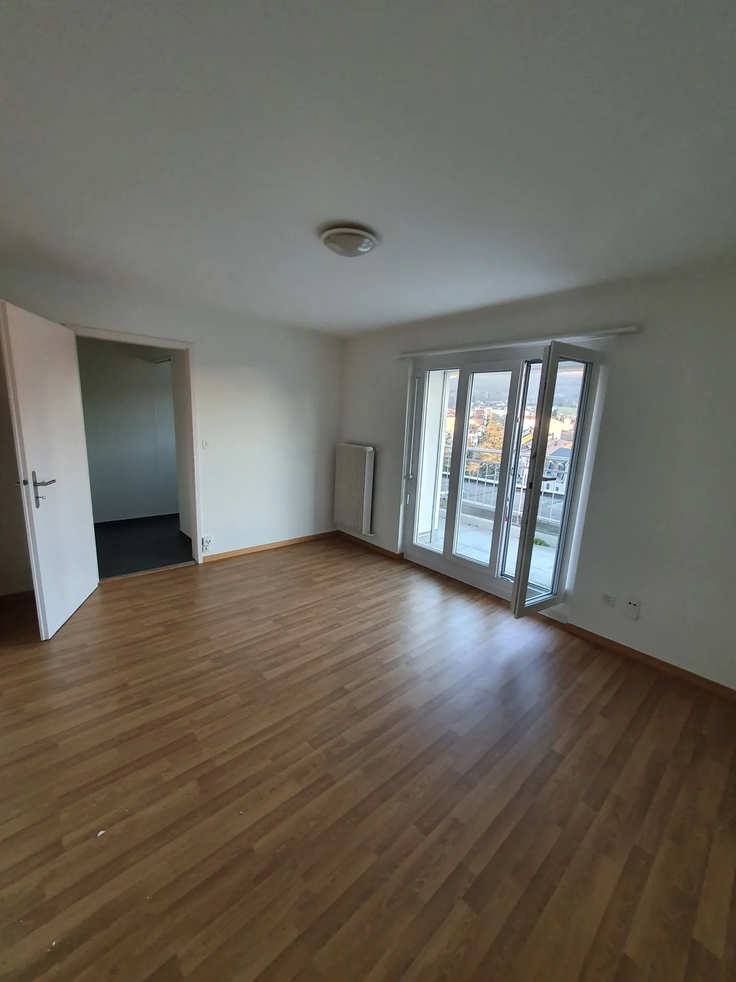 modern 1-room apartment in Olten - Photo 5 of 8
