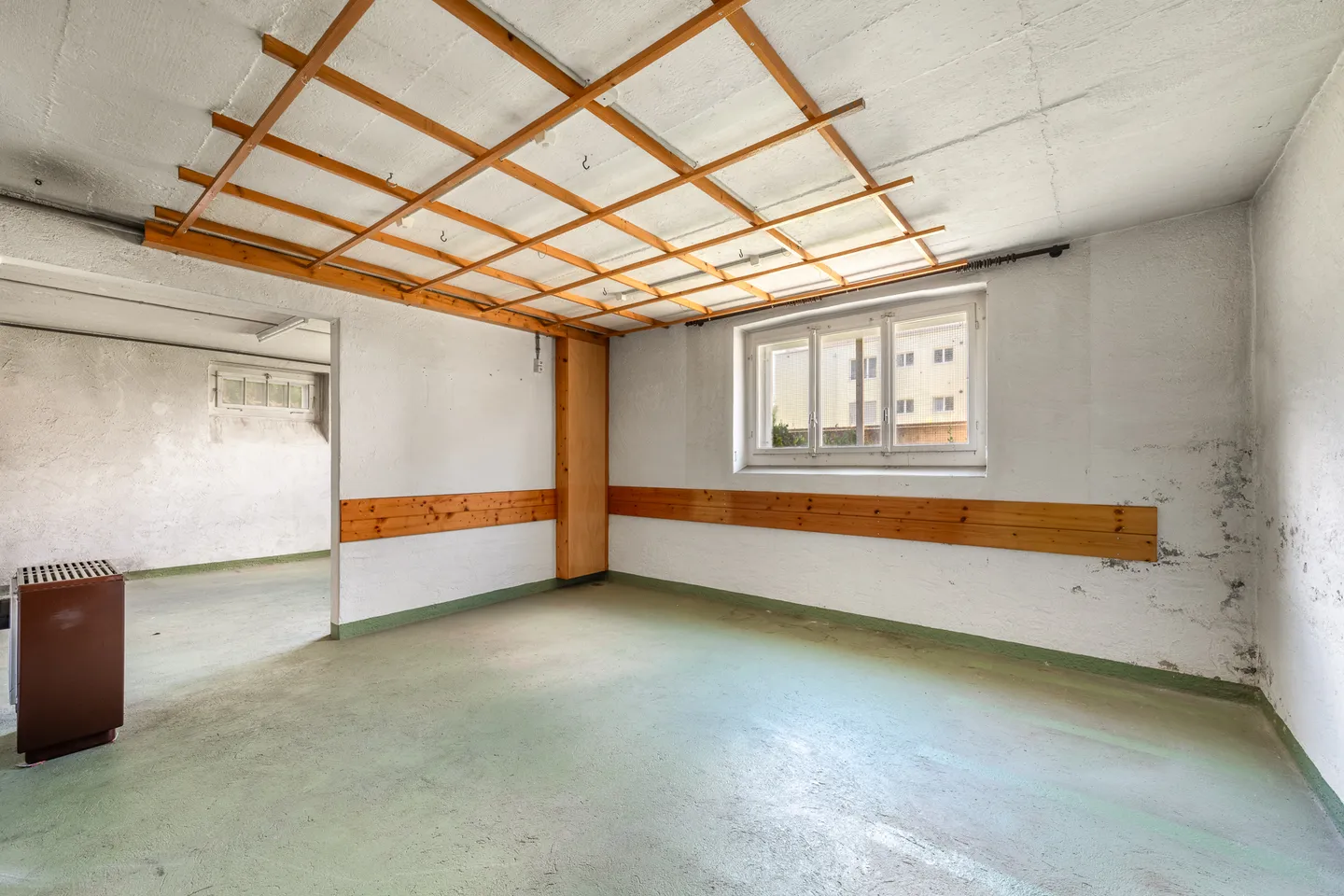 Casa unifamiliare di 6 stanze con molto spazio e opportunità - Foto 9 di 11