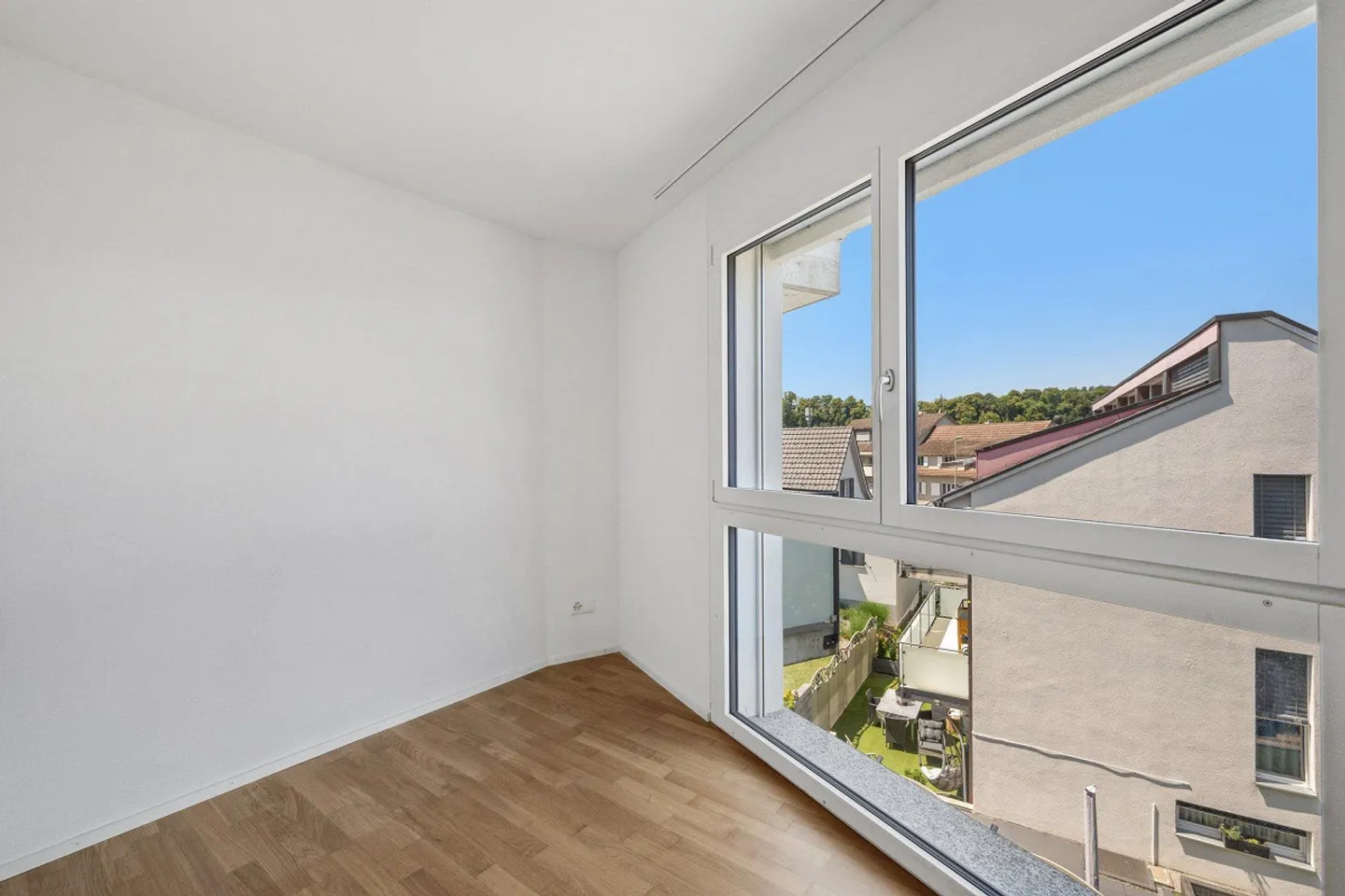 Comfortable Living in Bubendorf - Photo 8 of 12
