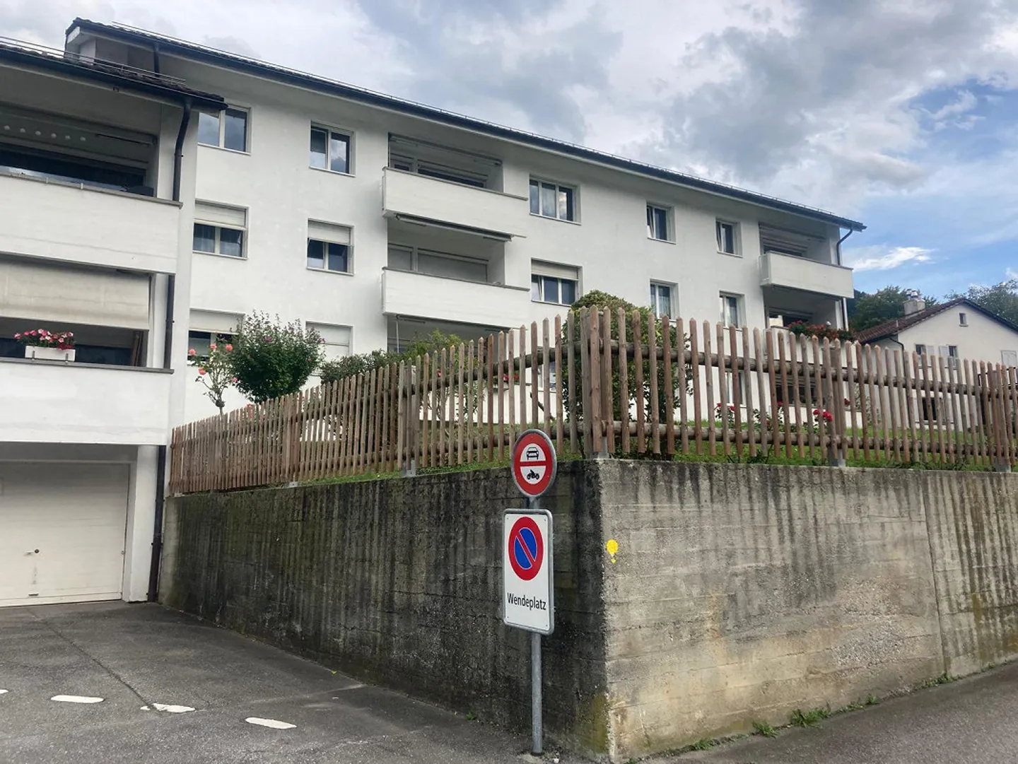 Appartamento luminoso e recentemente ristrutturato con 4 stanze in una posizione soleggiata - Foto 5 di 5