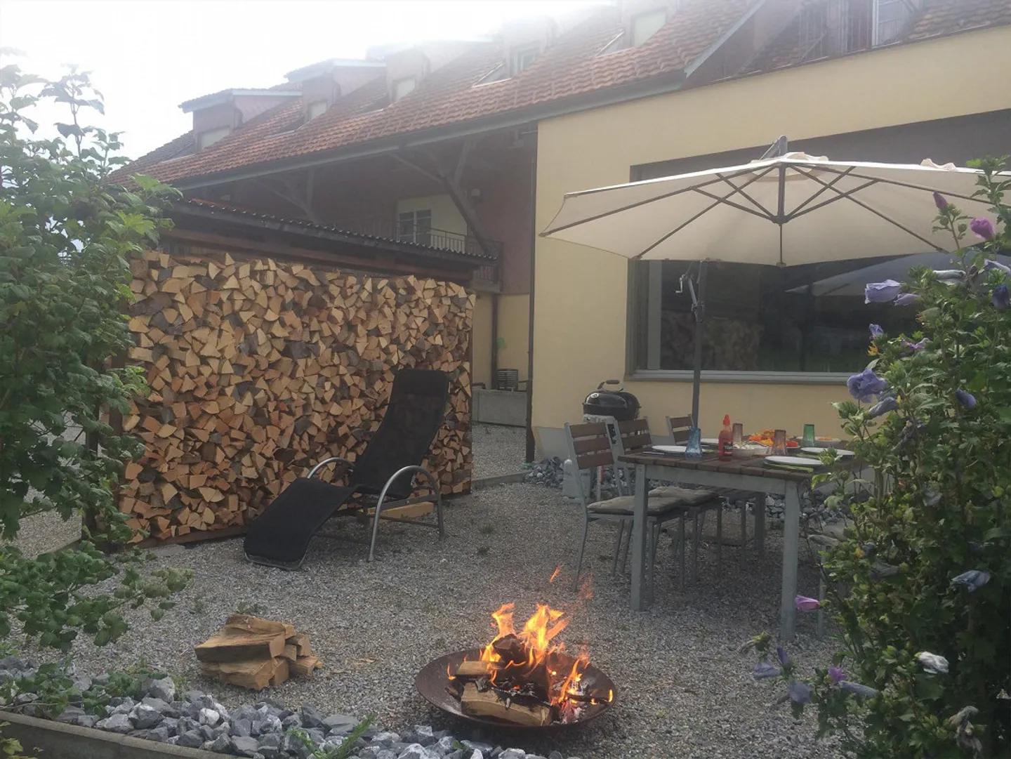 Appartement 3.5 pièces avec terrasse spacieuse - Photo 4 sur 7