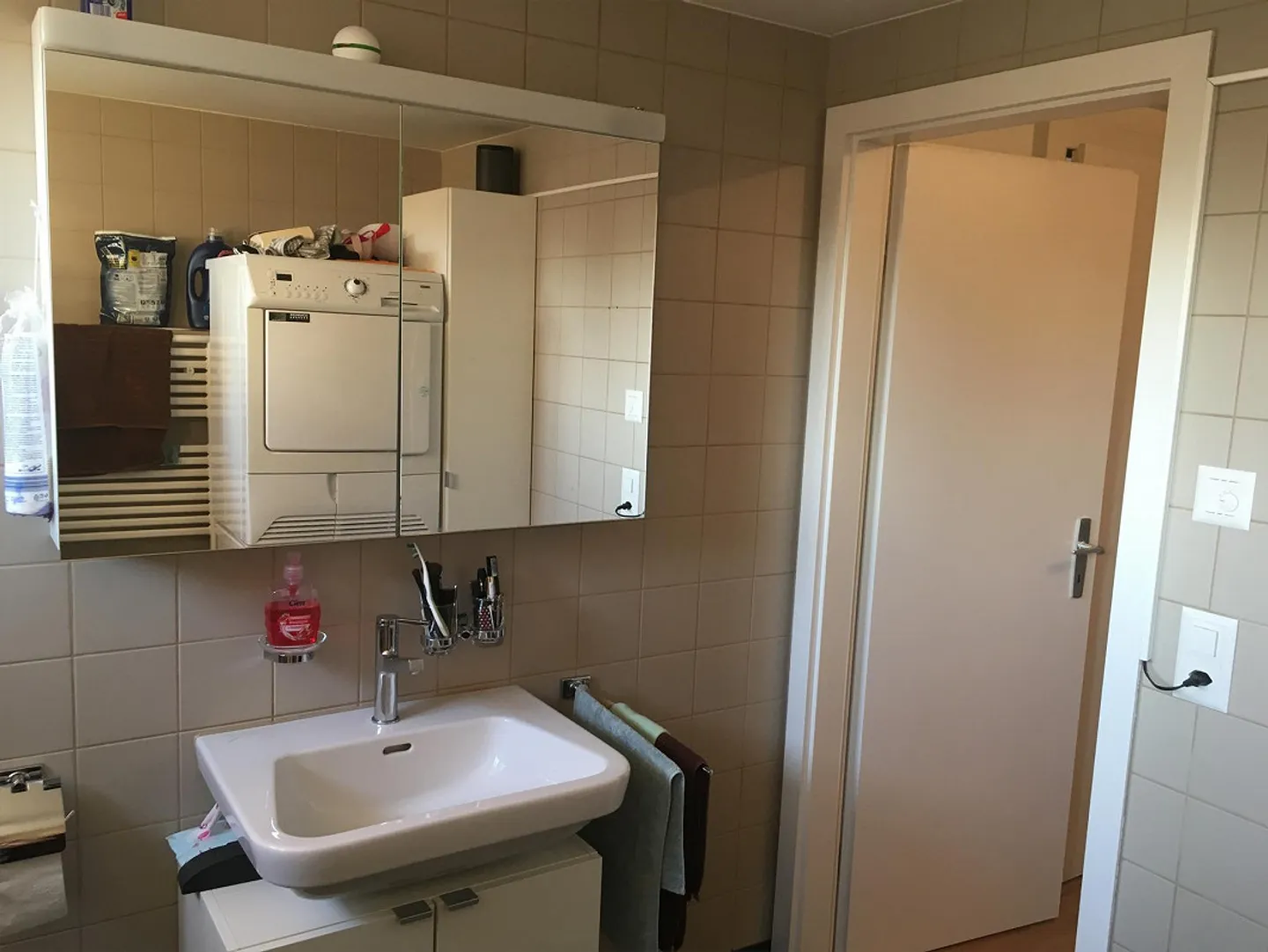 Appartement 3.5 pièces avec terrasse spacieuse - Photo 6 sur 7