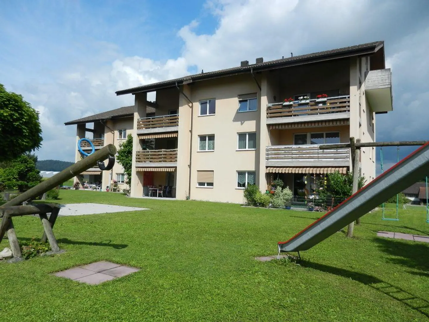 Sonnige Wohnung mit Balkon - Foto 1 von 8