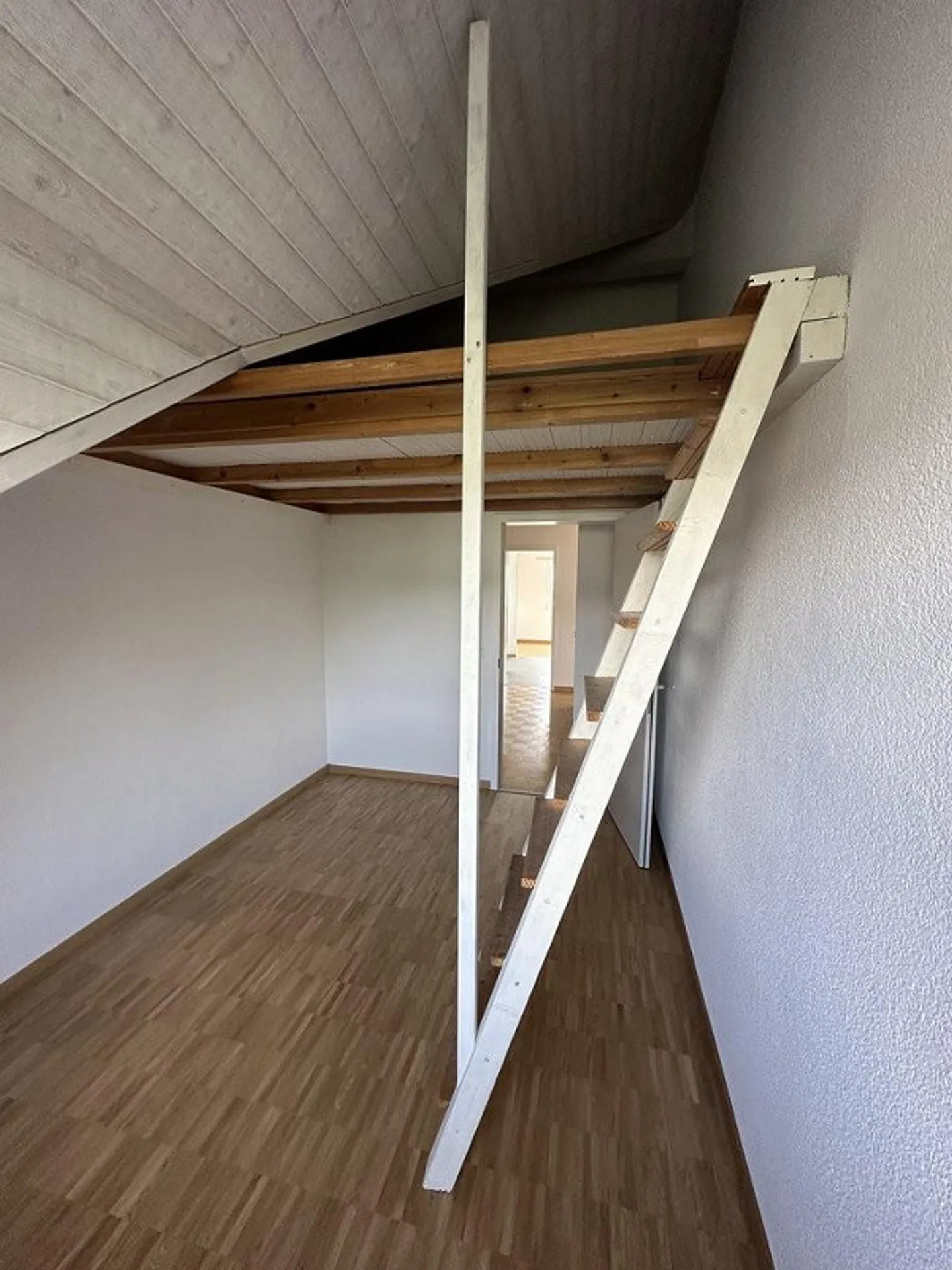 Charmante appartement lumineux avec deux balcons - Photo 9 sur 11