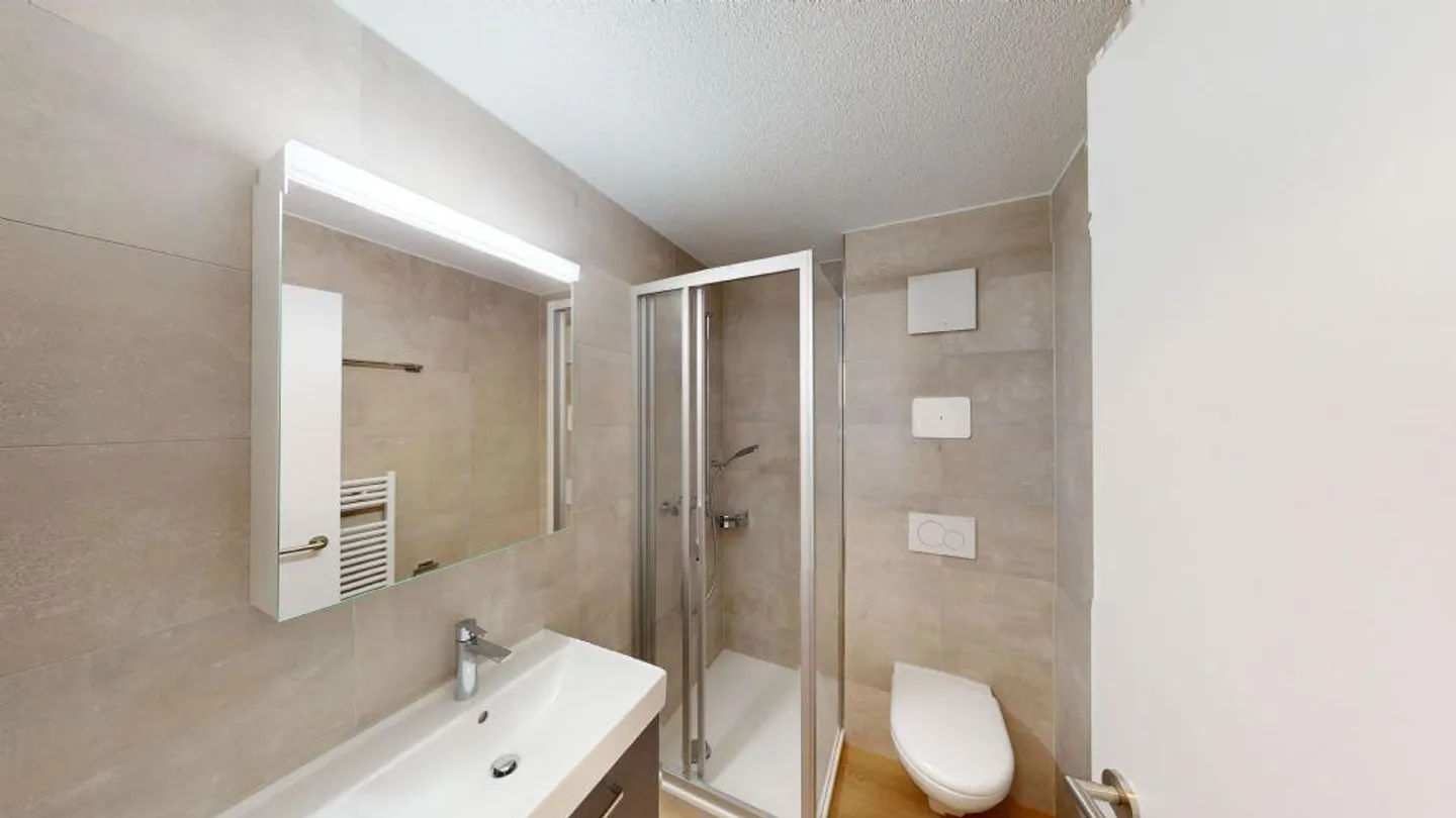 Sonnige Wohnung mit Balkon - Foto 6 von 8