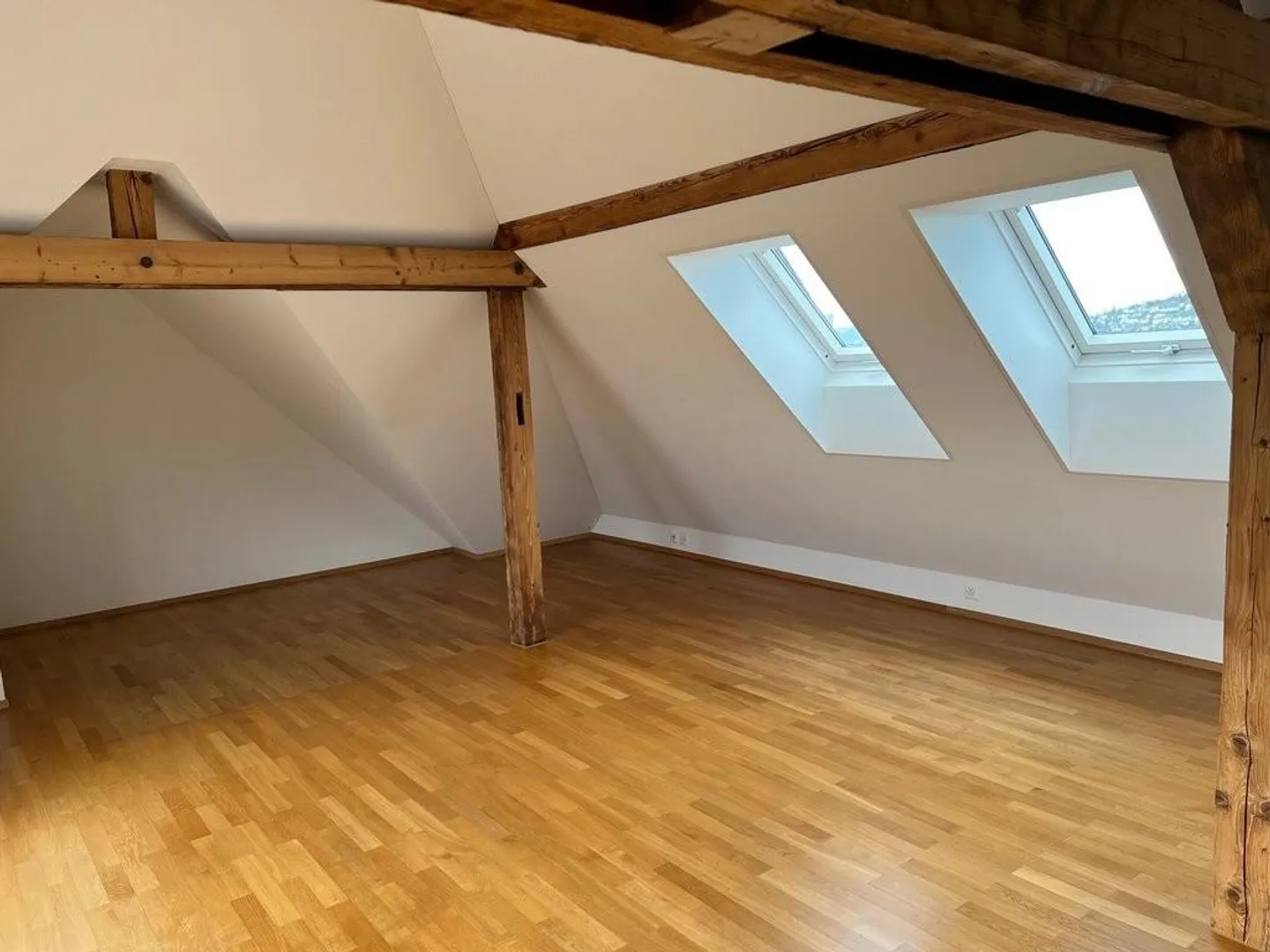 Stylish old apartment in the heart of District 6 - Photo 8 of 11