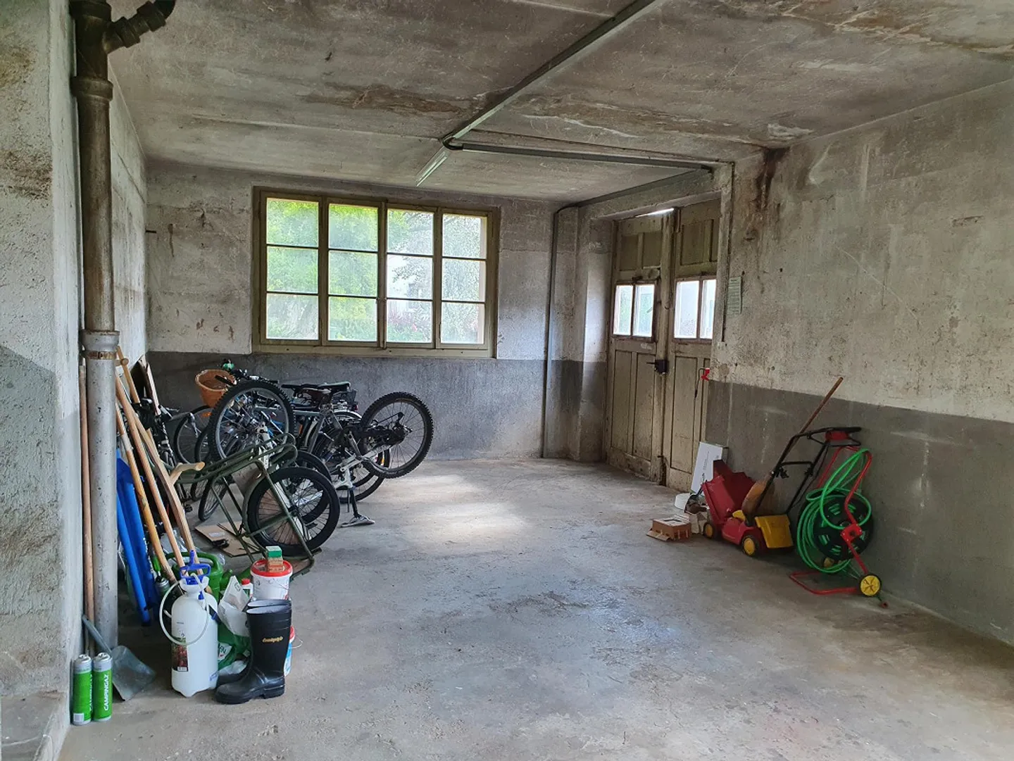 Workshop / Studio / Storage - Photo 2 of 5