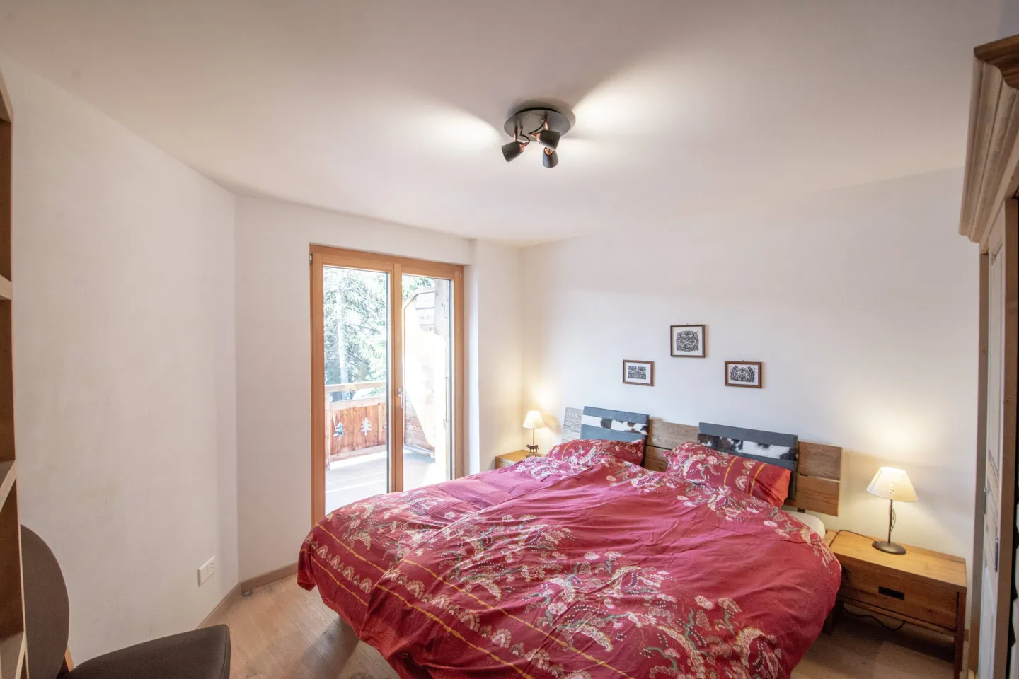 Charming Duplex Apartment in Villars - Photo 6 of 9