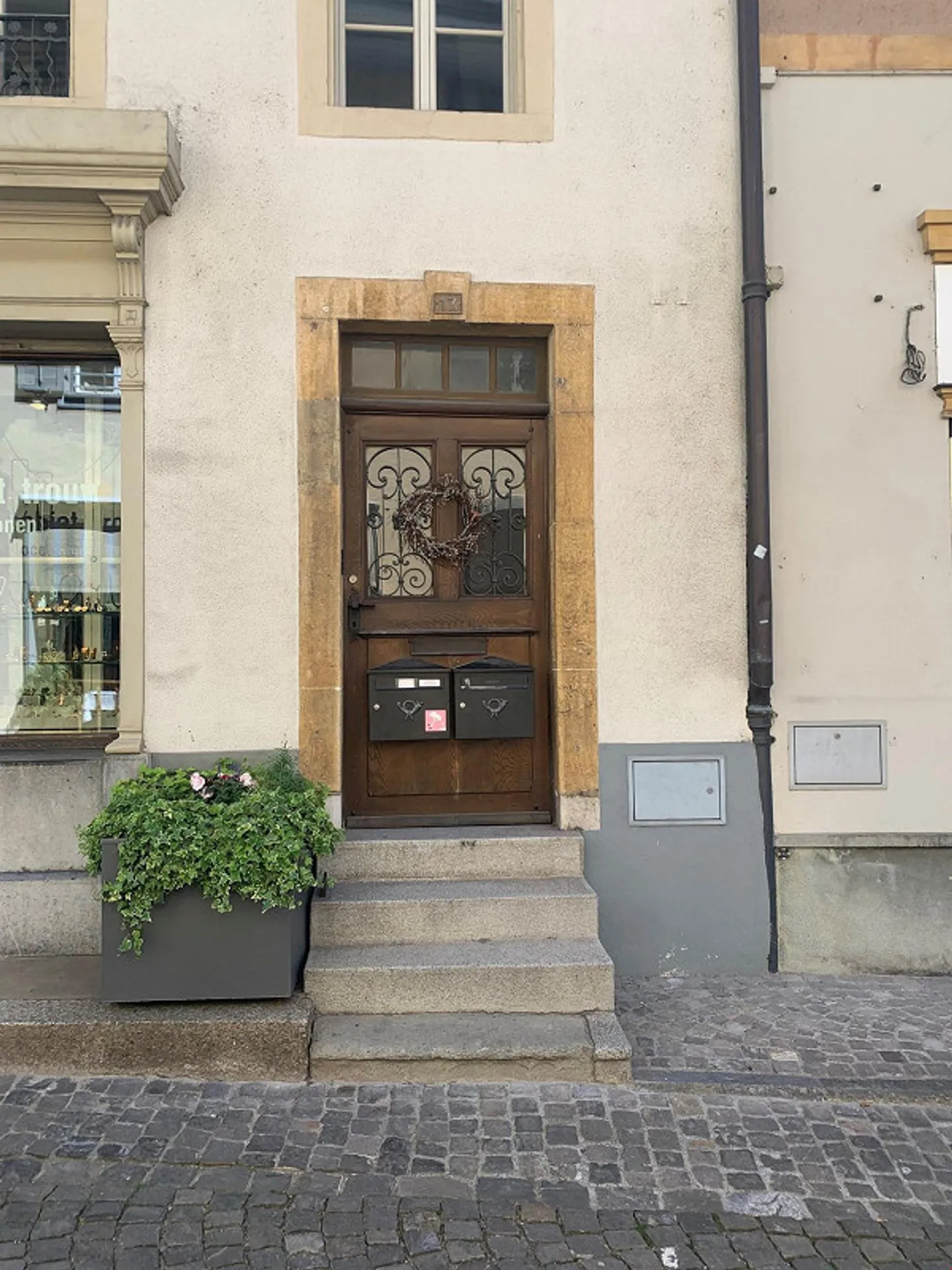 Appartamento affascinante nella città vecchia di Murten - Foto 2 di 10