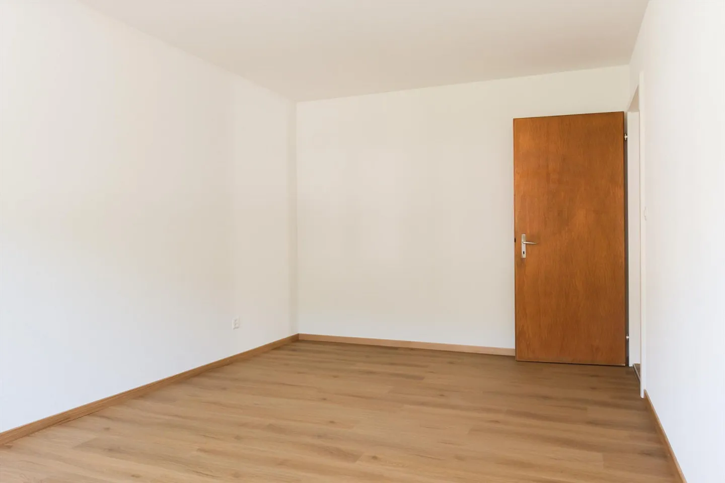 Well-located living in Cazis - Photo 7 of 13