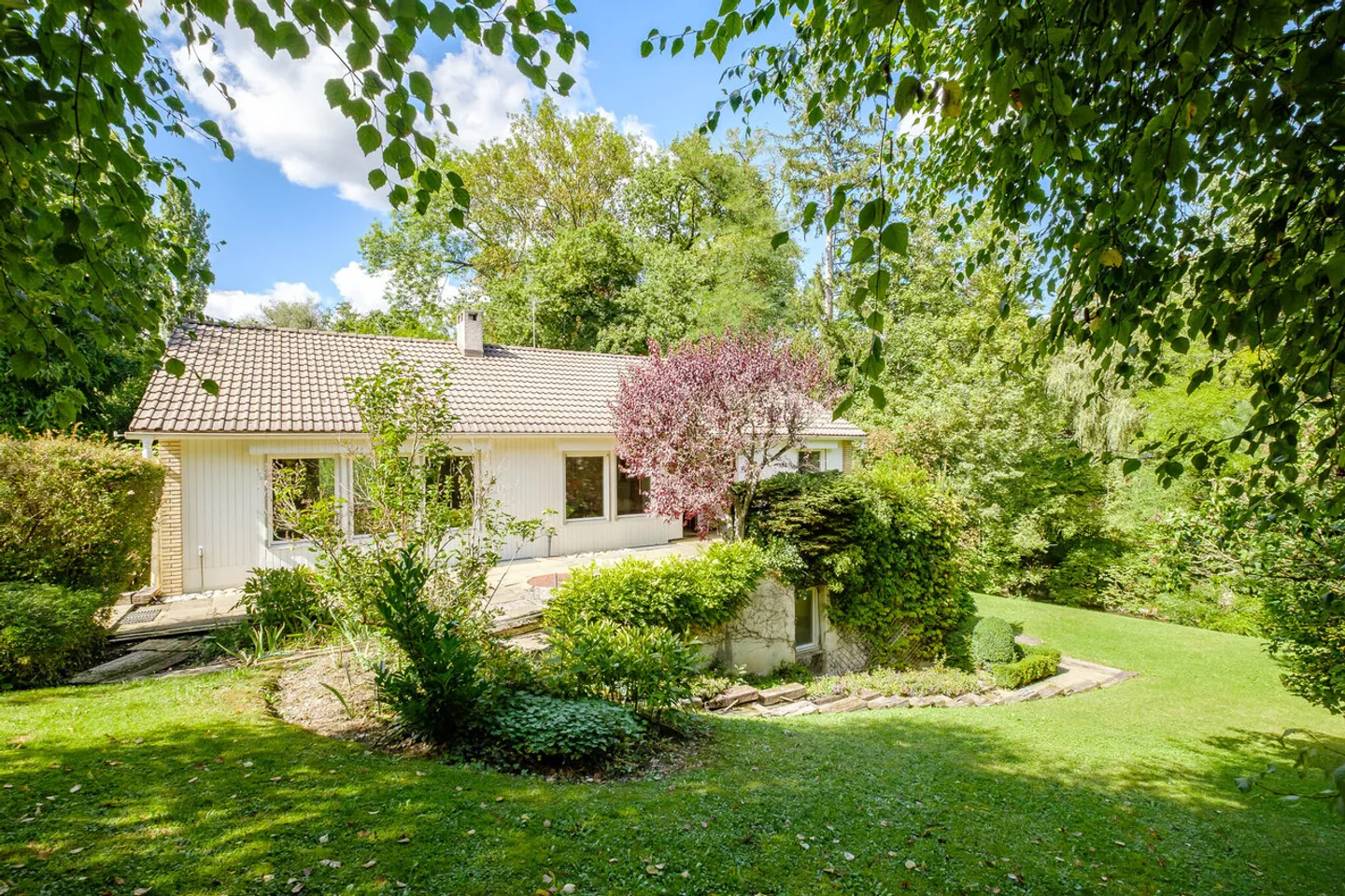 Haus zu renovieren in ländlicher Umgebung in Grand-Lancy - Foto 1 von 15