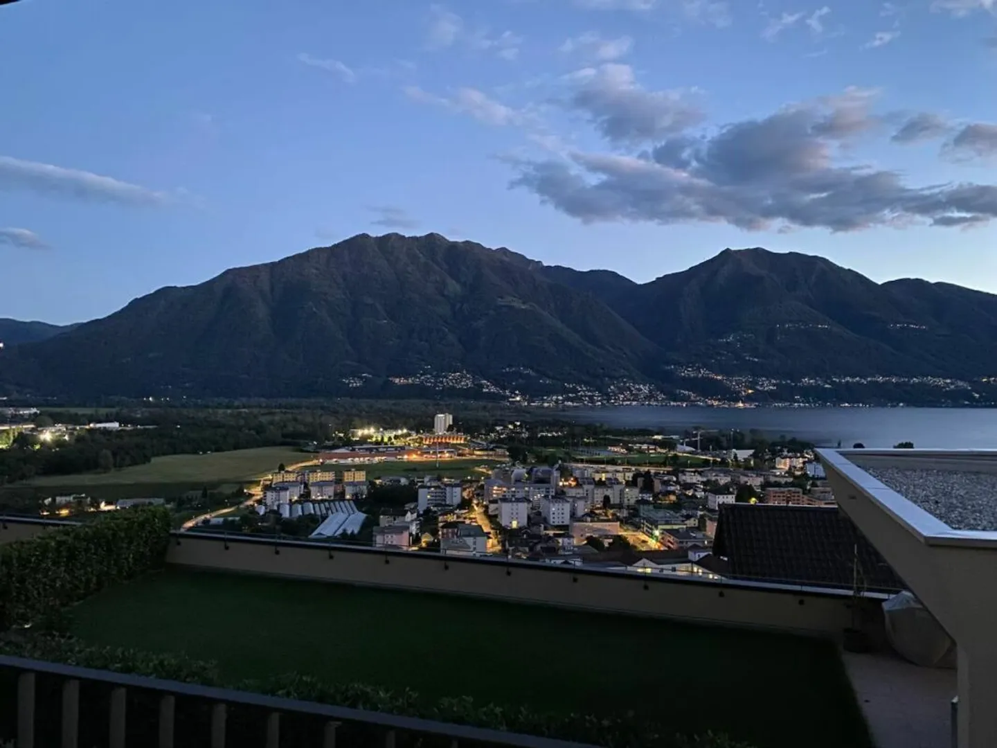 «GORDOLA - 3.5-ZIMMER-WOHNUNG MIT SEEBLICK ZU VERKAUFEN» - Foto 4 von 19