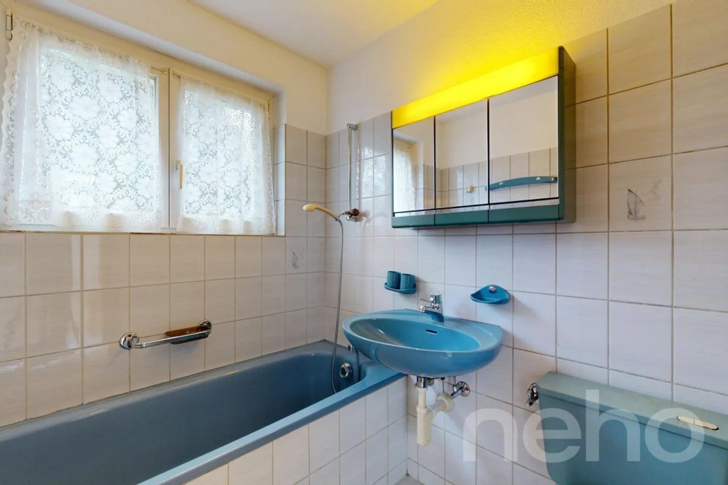 Incantevole Casa Angolare con Potenziale - Foto 5 di 8