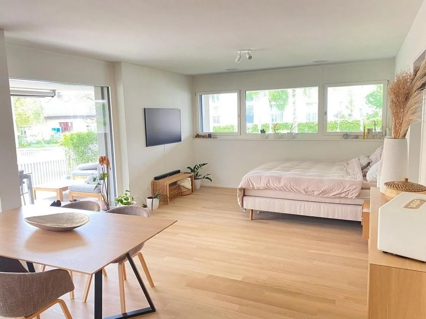 Your new home in Zurich - Photo 3 of 6
