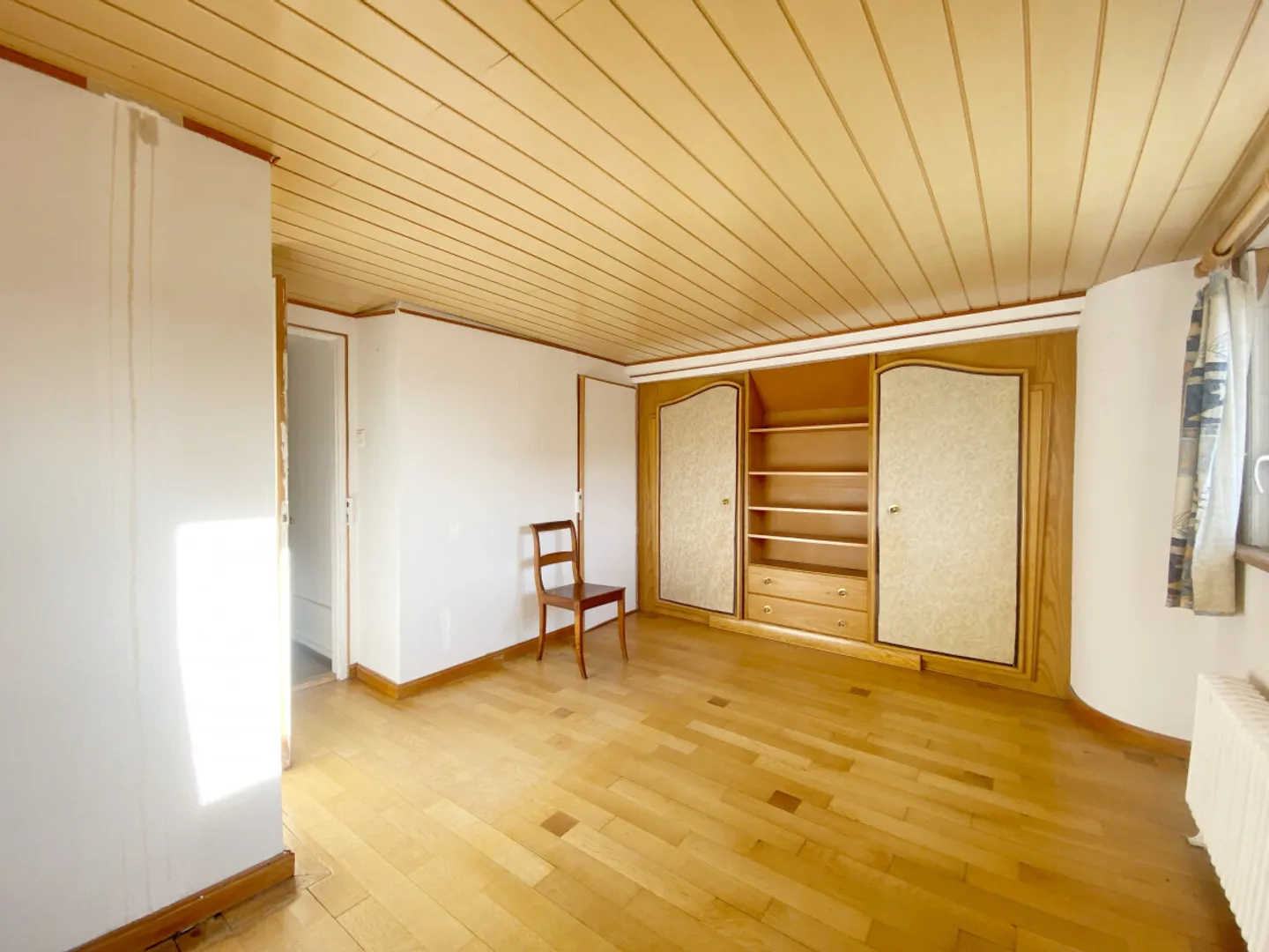 Schöne Räumlichkeiten und praktischer Zugang - Foto 13 von 13