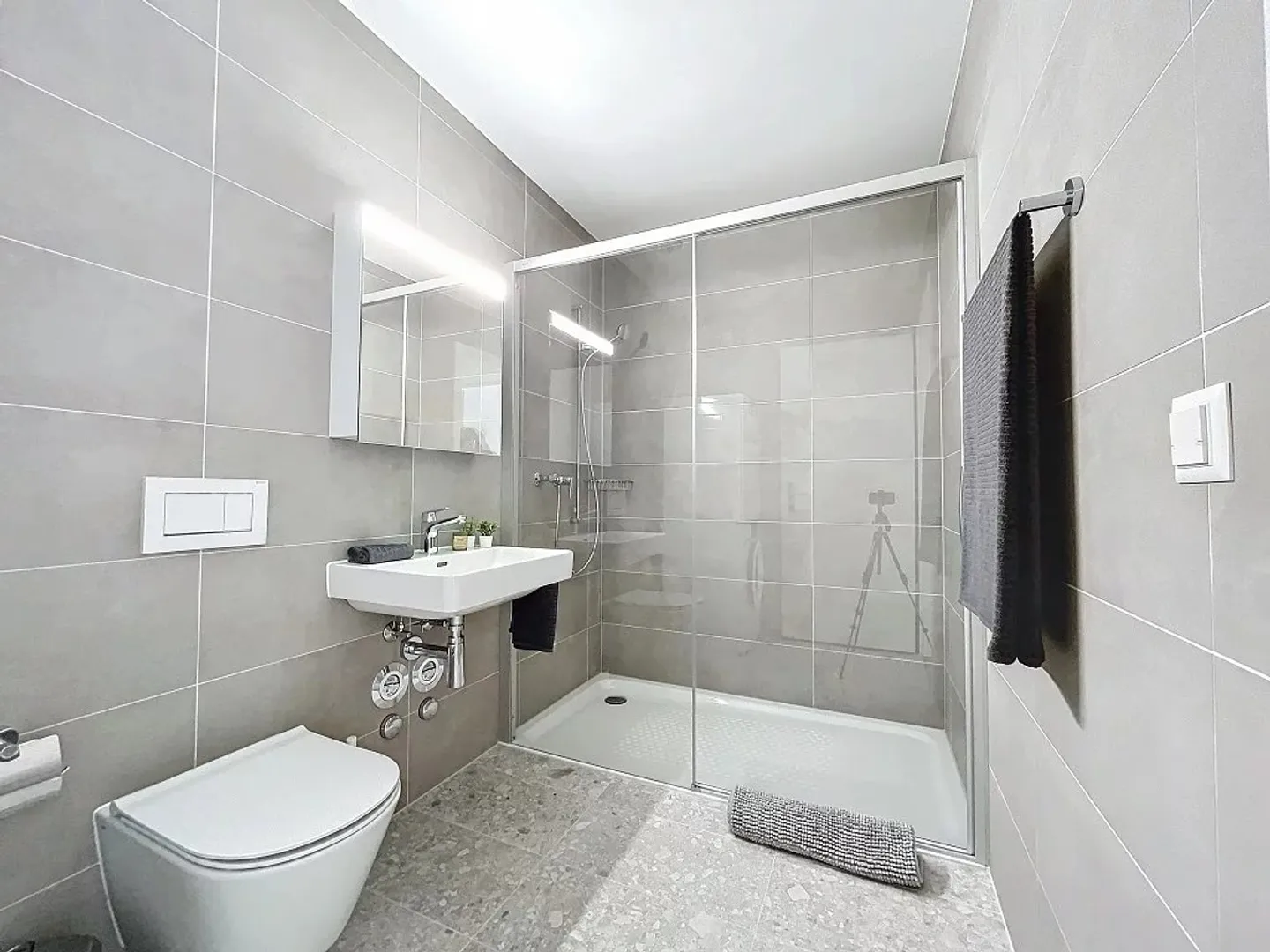 Appartement 2.5 pièces - Photo 6 sur 8