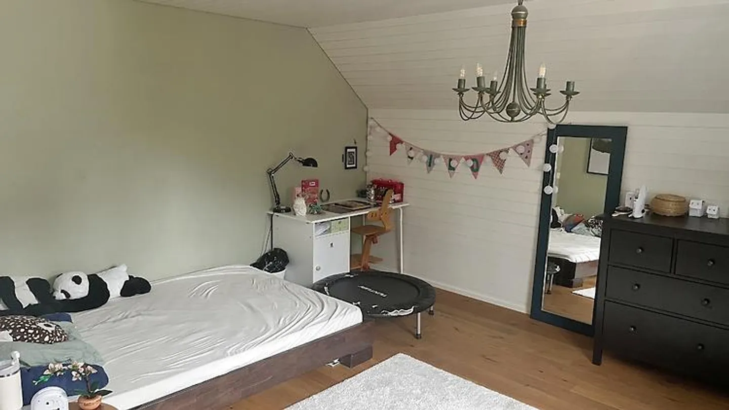 Maison Charmante avec Jardin - Photo 6 sur 10