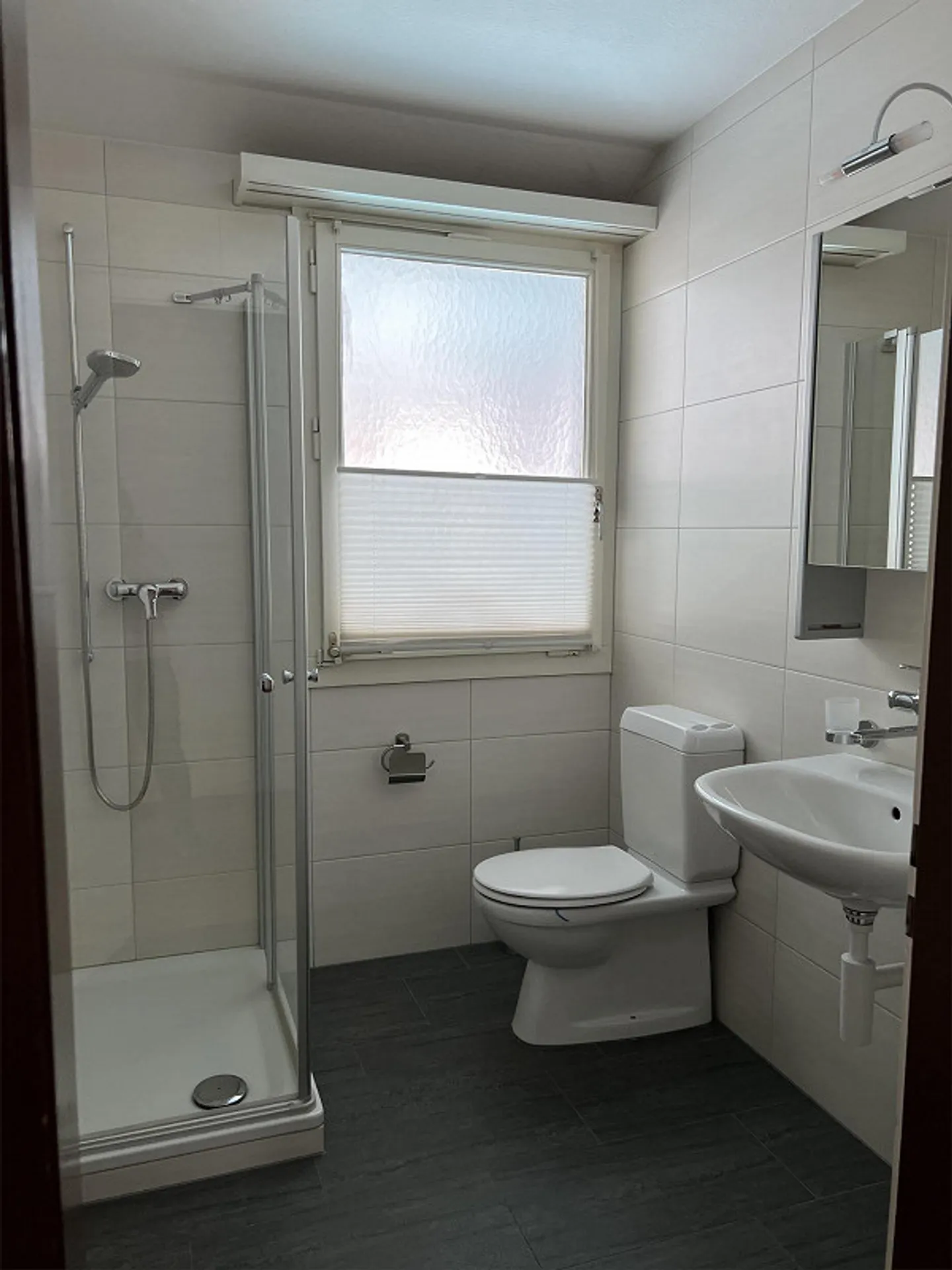 Einmalige Dachwohnung - Foto 7 von 10