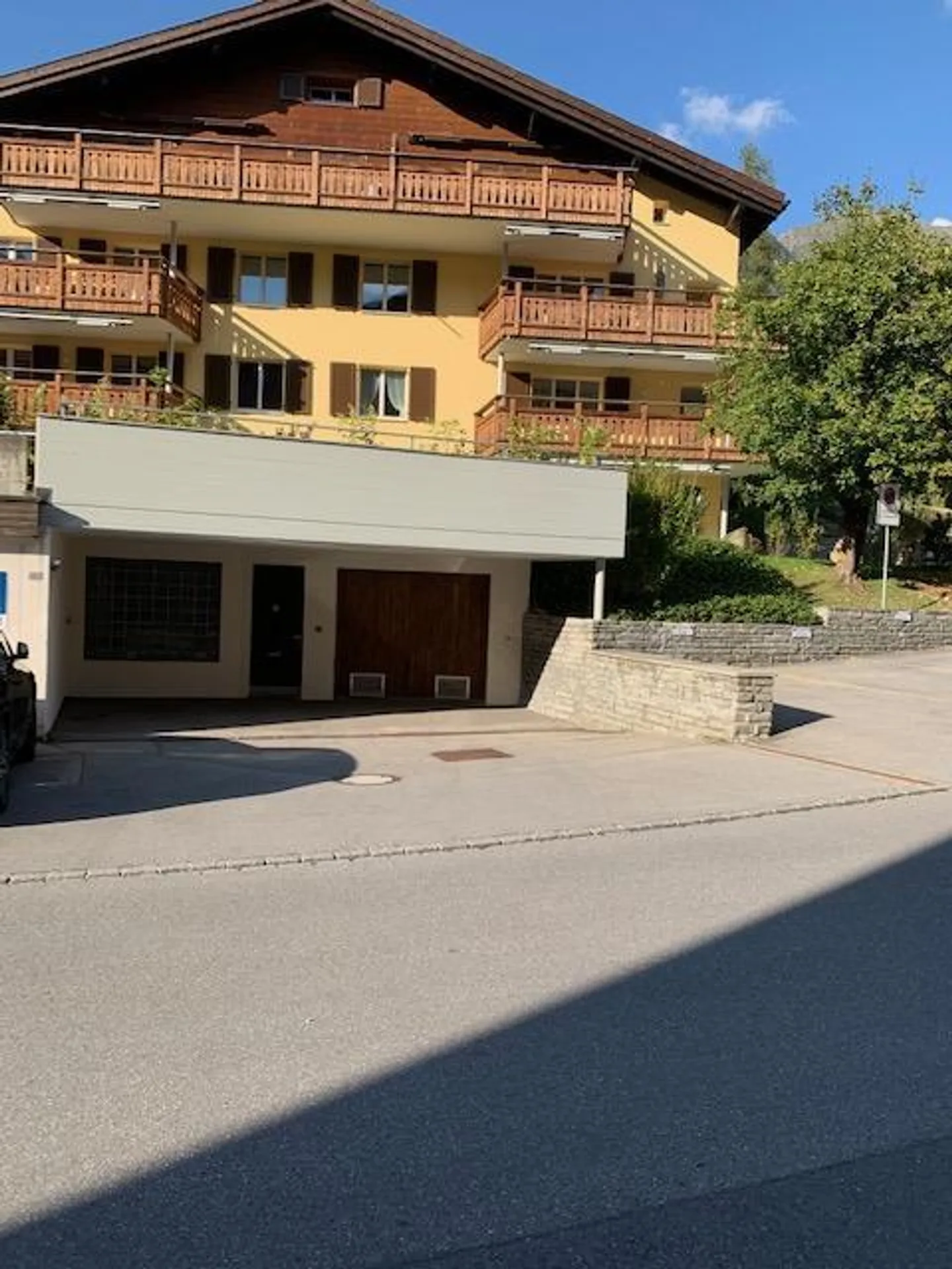 Parking space in underground garage central - Photo 1 of 2