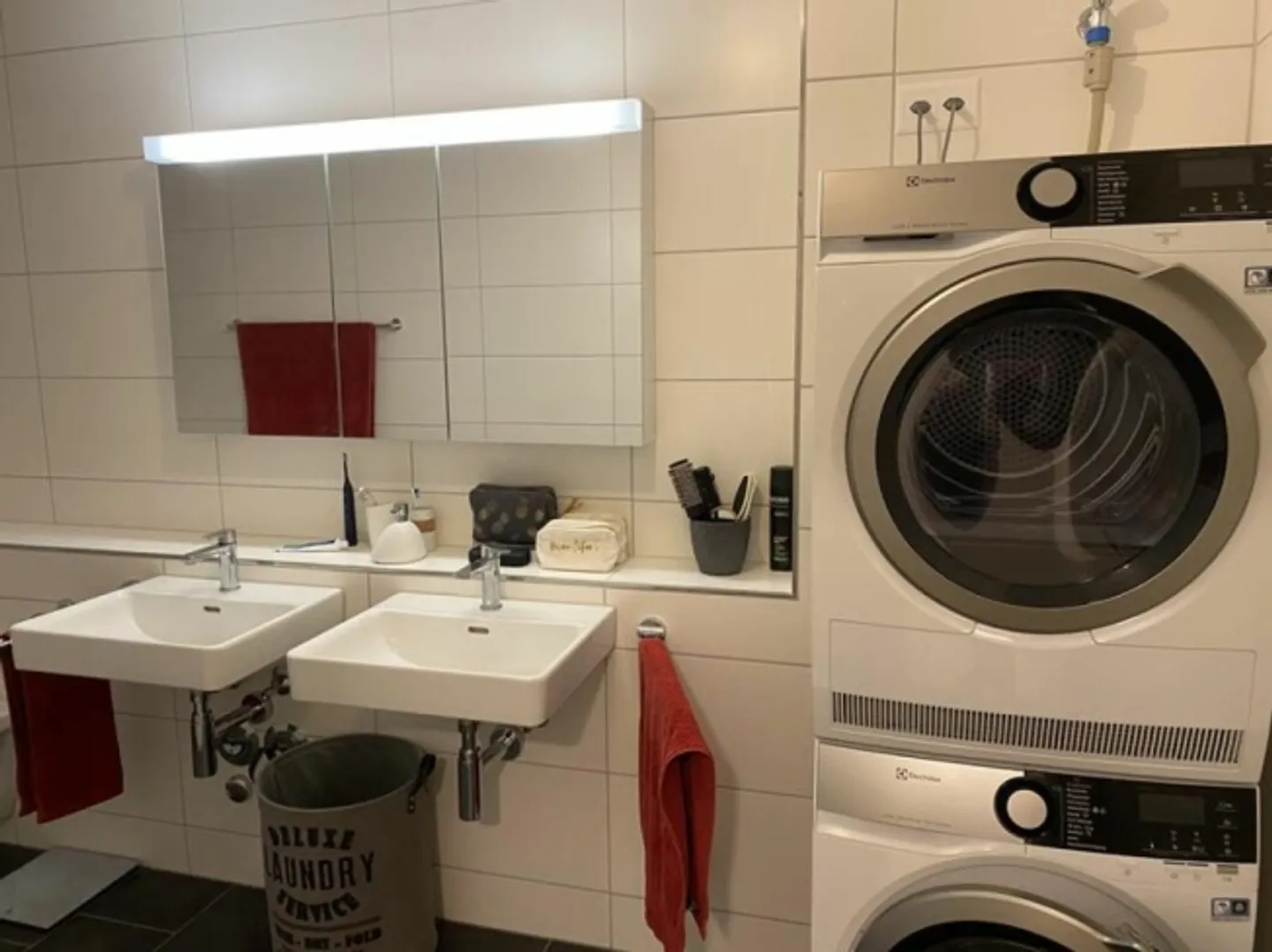 Où les familles se sentent chez elles - Appartement de 4,5 pièces dans un emplacement calme et central - Photo 9 sur 13