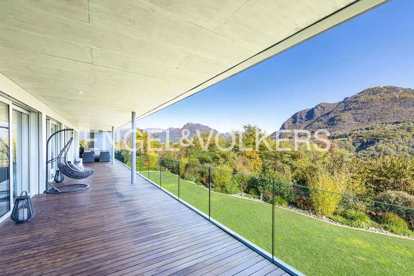 Sunny apartment in an exclusive residence in Montagnola - Photo 7 of 13