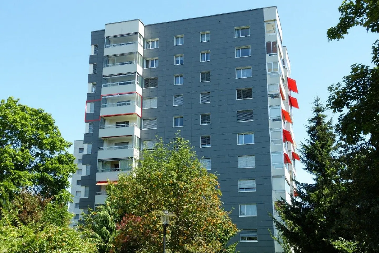 Charmante Wohnung mit Terrasse - Foto 1 von 9