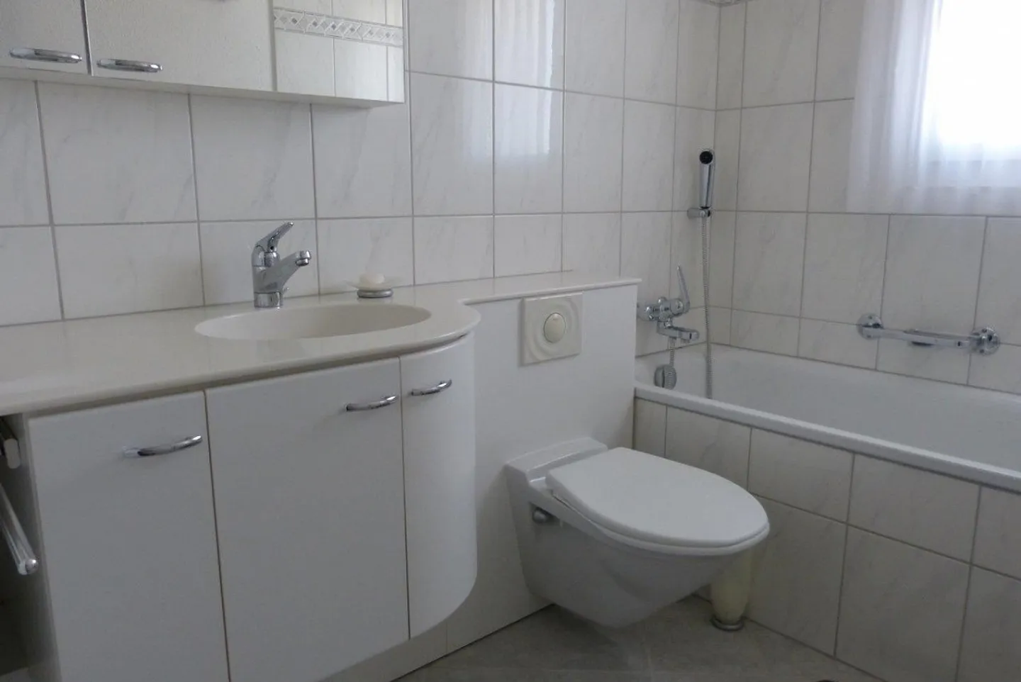 Charmante Wohnung mit Terrasse - Foto 8 von 9