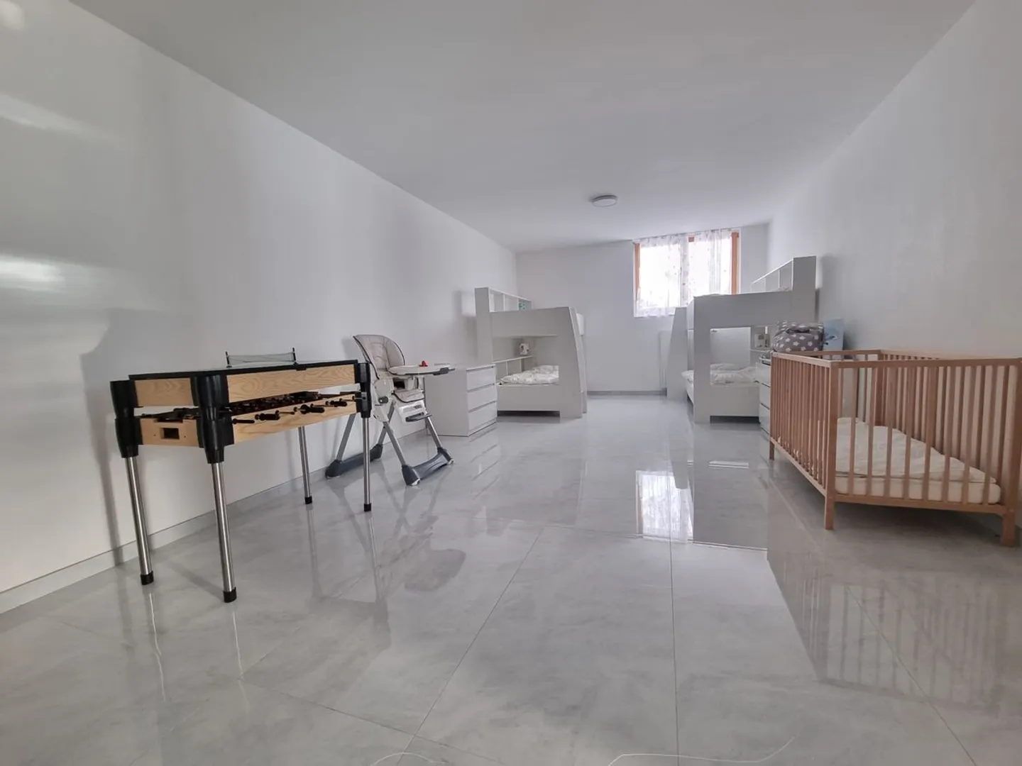 Maison entièrement rénovée à Bluche - seulement à 10 min en voiture de Crans- Montana / Ref. 1007-652 - Photo 7 sur 13