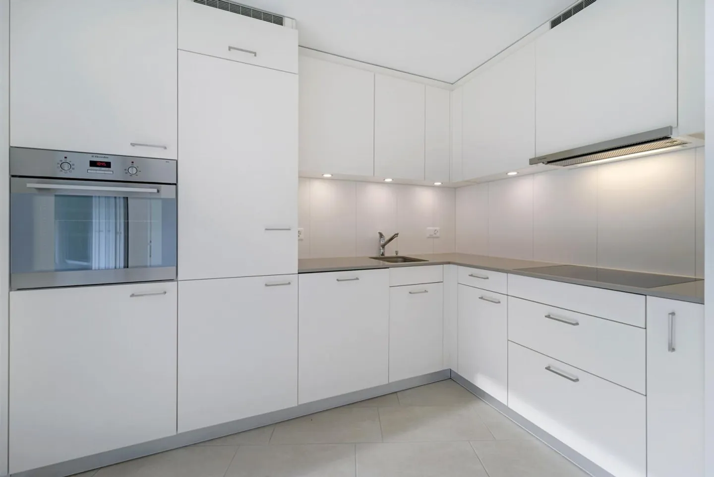 Modernes Erdgeschoss-Apartment - Foto 4 von 8