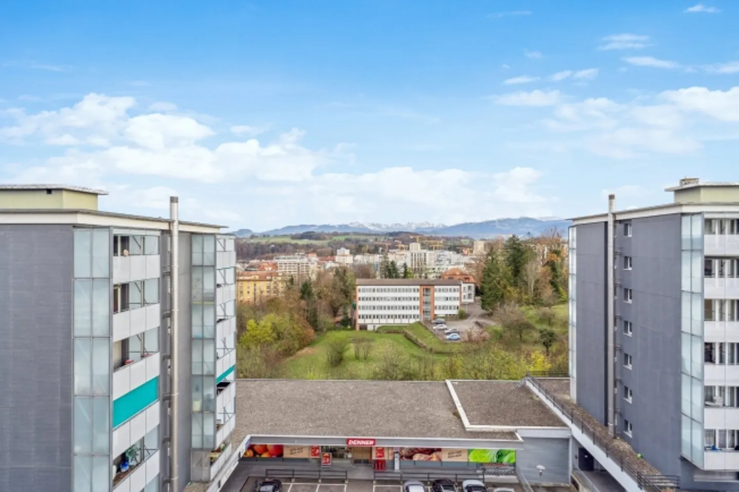 Helles Apartment Nahe Einrichtungen - Foto 1 von 1