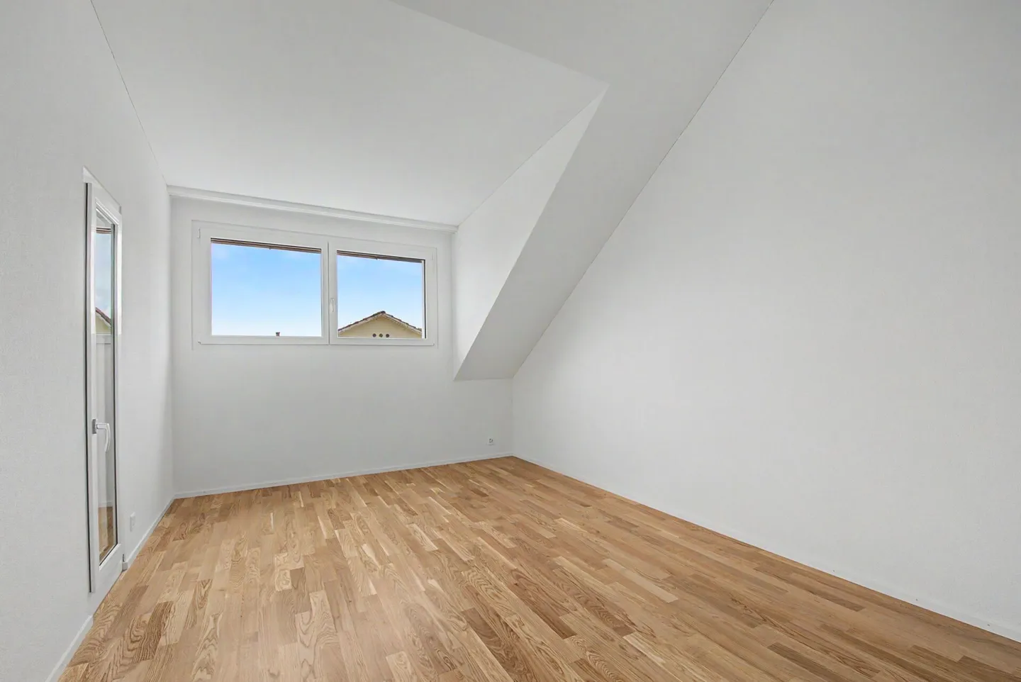 Stilvolle Attika-Wohnung in Thalwil - Foto 5 von 11