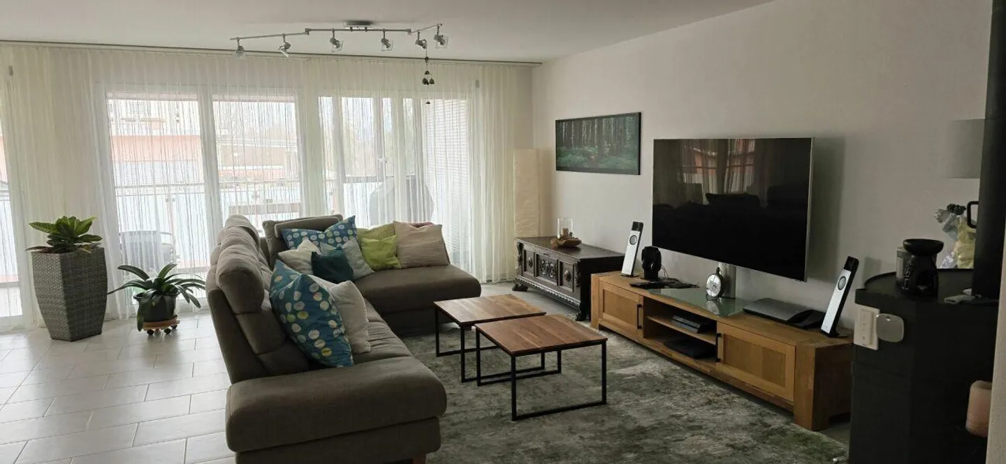 Arrive instead of setting up - Furnished 4.5 room apartment with character - Photo 6 of 16