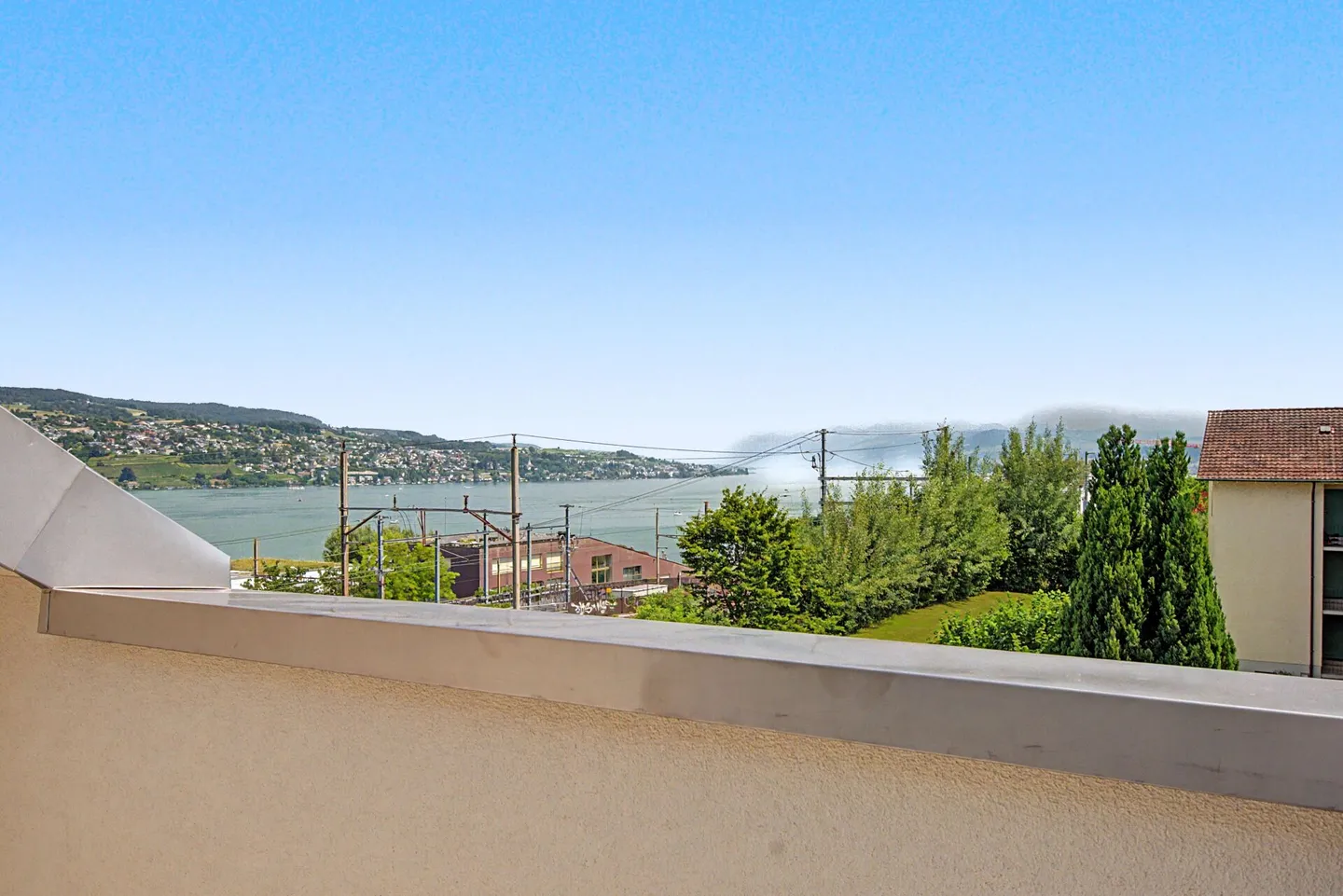 Stilvolle Attika-Wohnung in Thalwil - Foto 8 von 11
