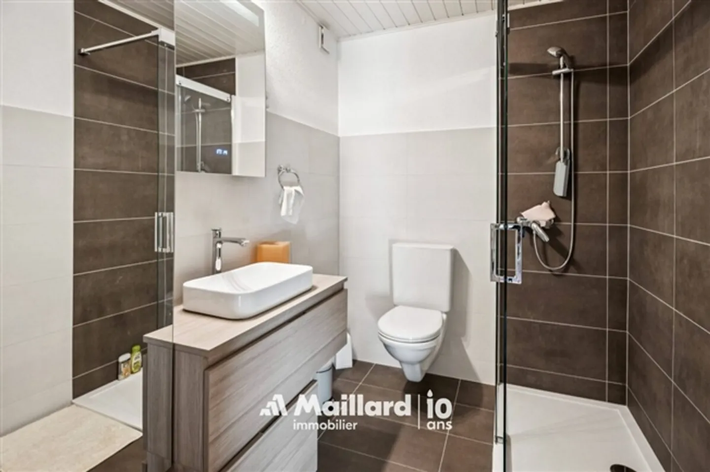 Champagne - Village House with Garden - Photo 10 of 20