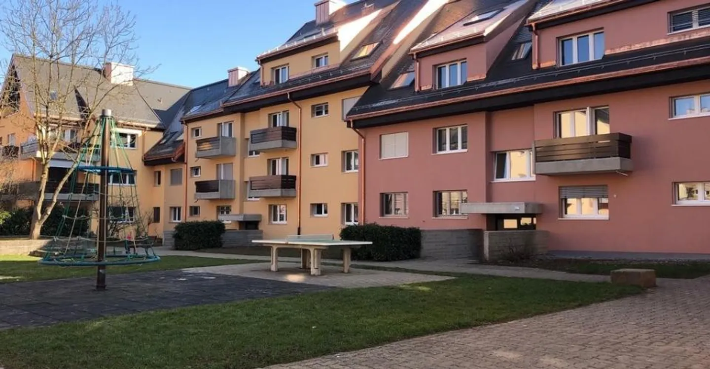 Parking spaces for rent in Zurich-Affoltern - Photo 1 of 1