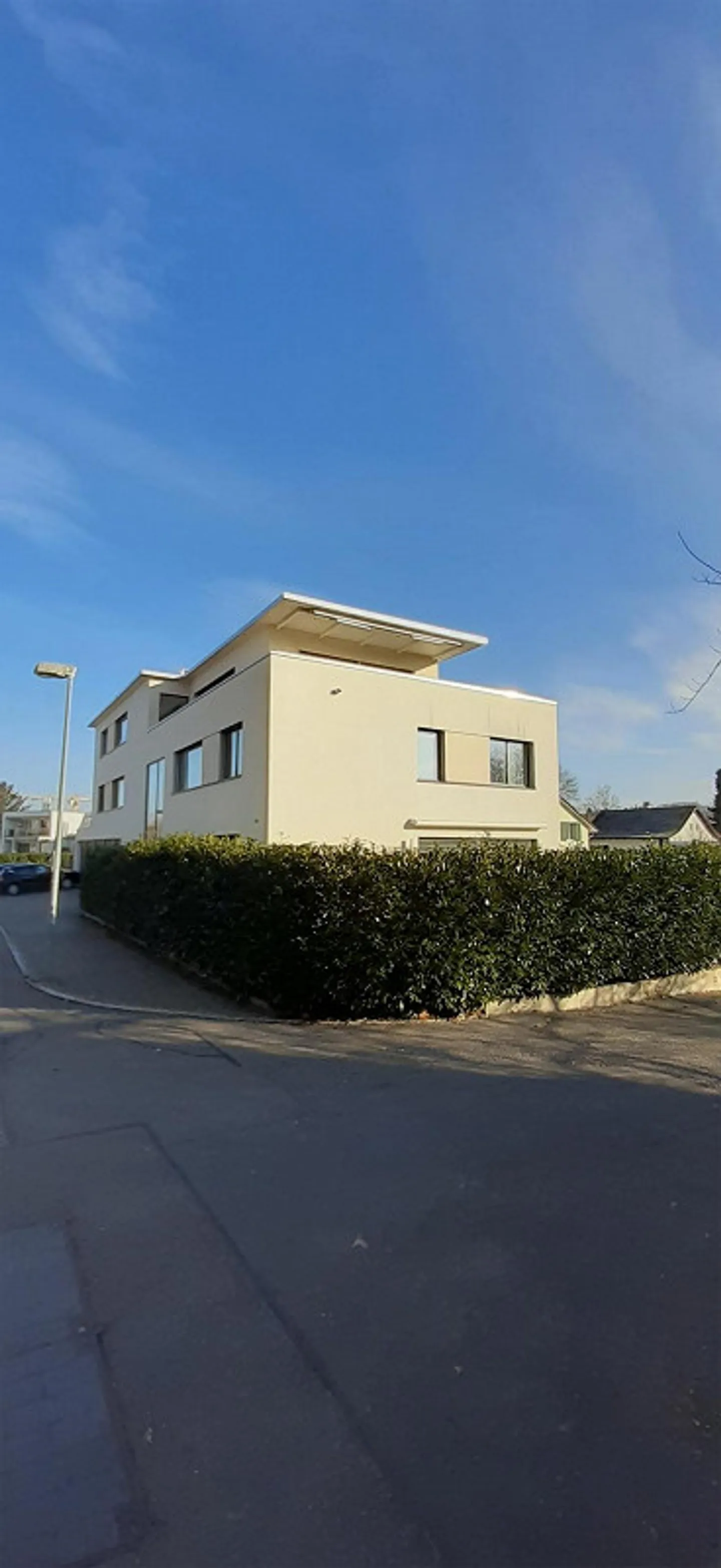 Luxury Attic Apartment - Photo 24 of 25