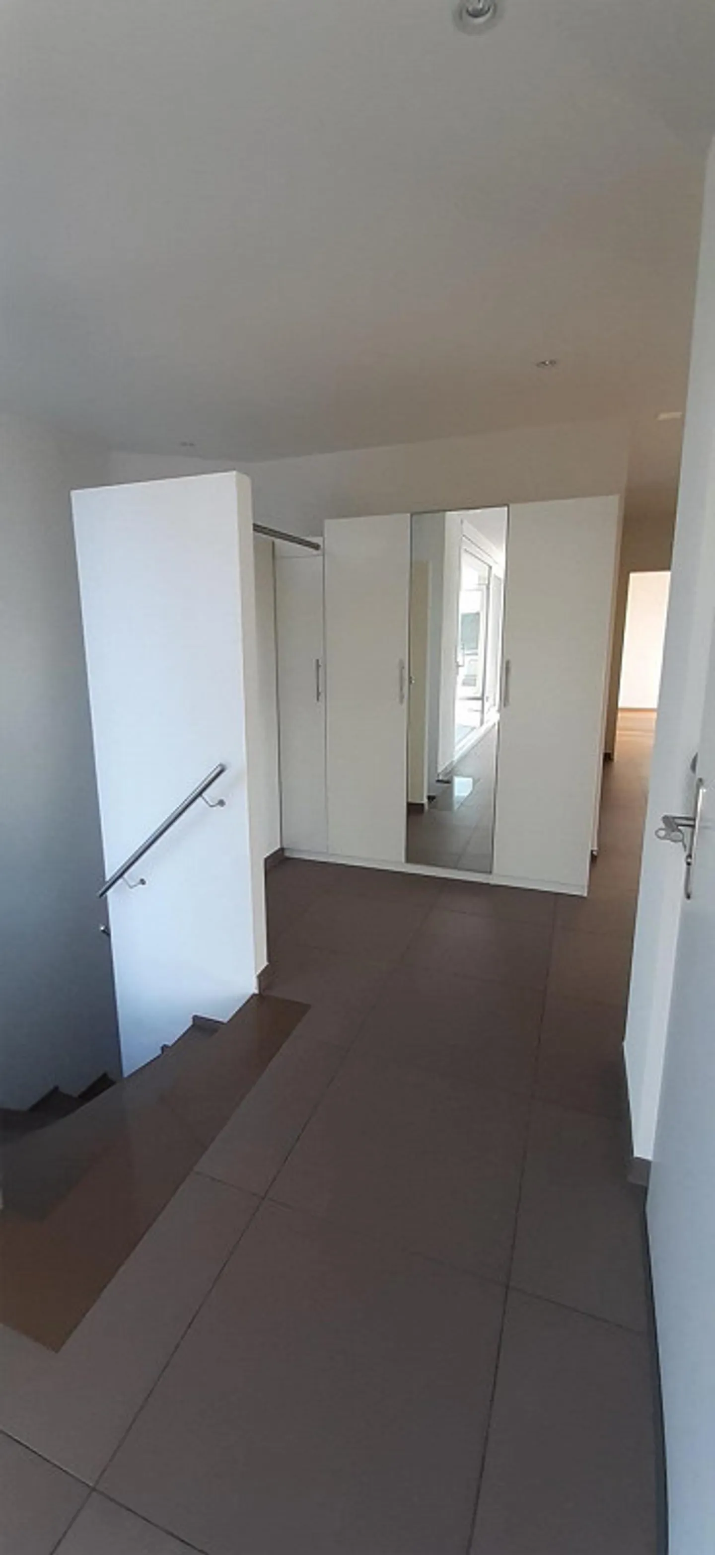 Luxury Attic Apartment - Photo 19 of 25