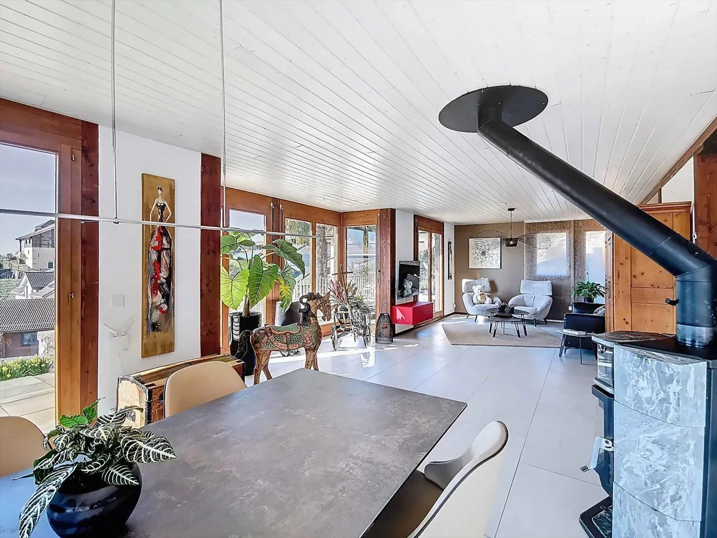Schöne individuelle Villa mit hübschem Blick auf den See - Photo 3 sur 12