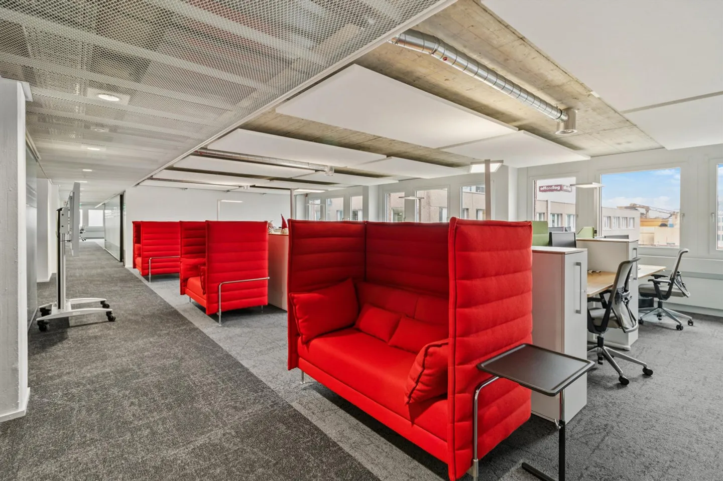 760 m² di moderno spazio aziendale a Schlieren vicino a Zurigo - Ufficio... - Foto 2 di 10