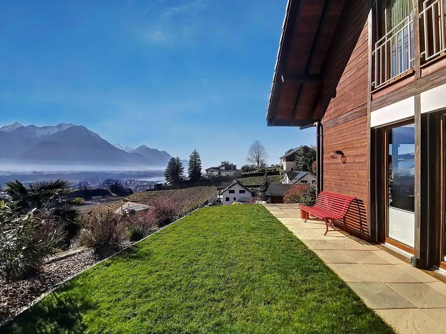 Schöne individuelle Villa mit hübschem Blick auf den See - Photo 8 sur 12