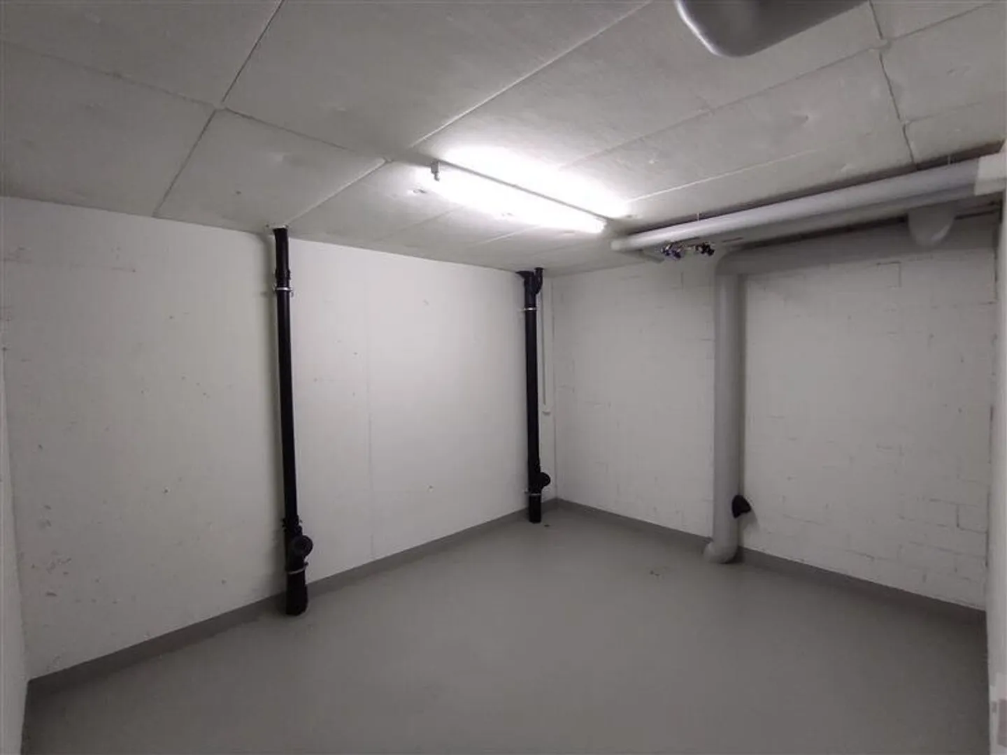 Basel area in a central location in Horgen - Photo 2 of 3