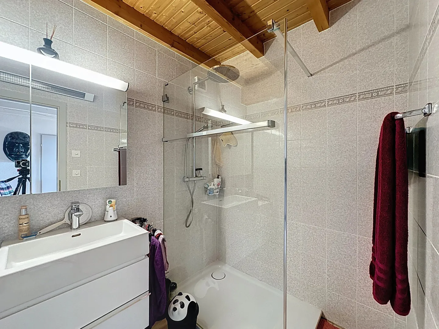 Charmantes Dachwohnung mit 3.5 Zimmern in Savigny - Foto 10 di 11