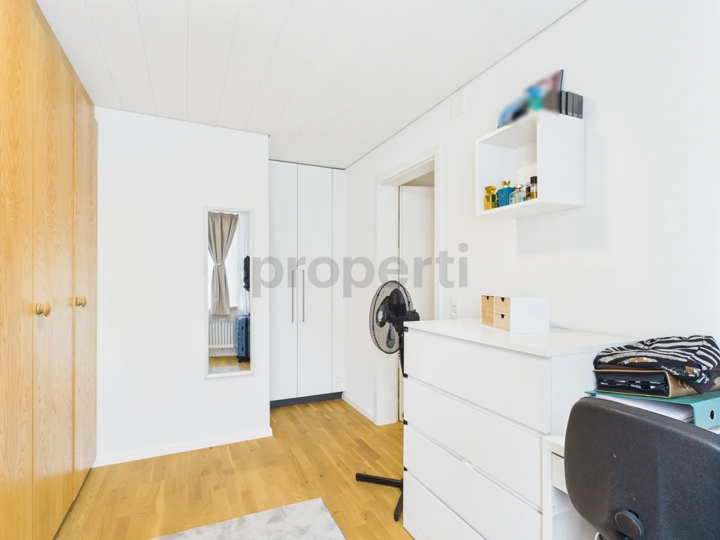 Appartamento ristrutturato di 4,5 stanze a Leibstadt, AG - Foto 8 di 11