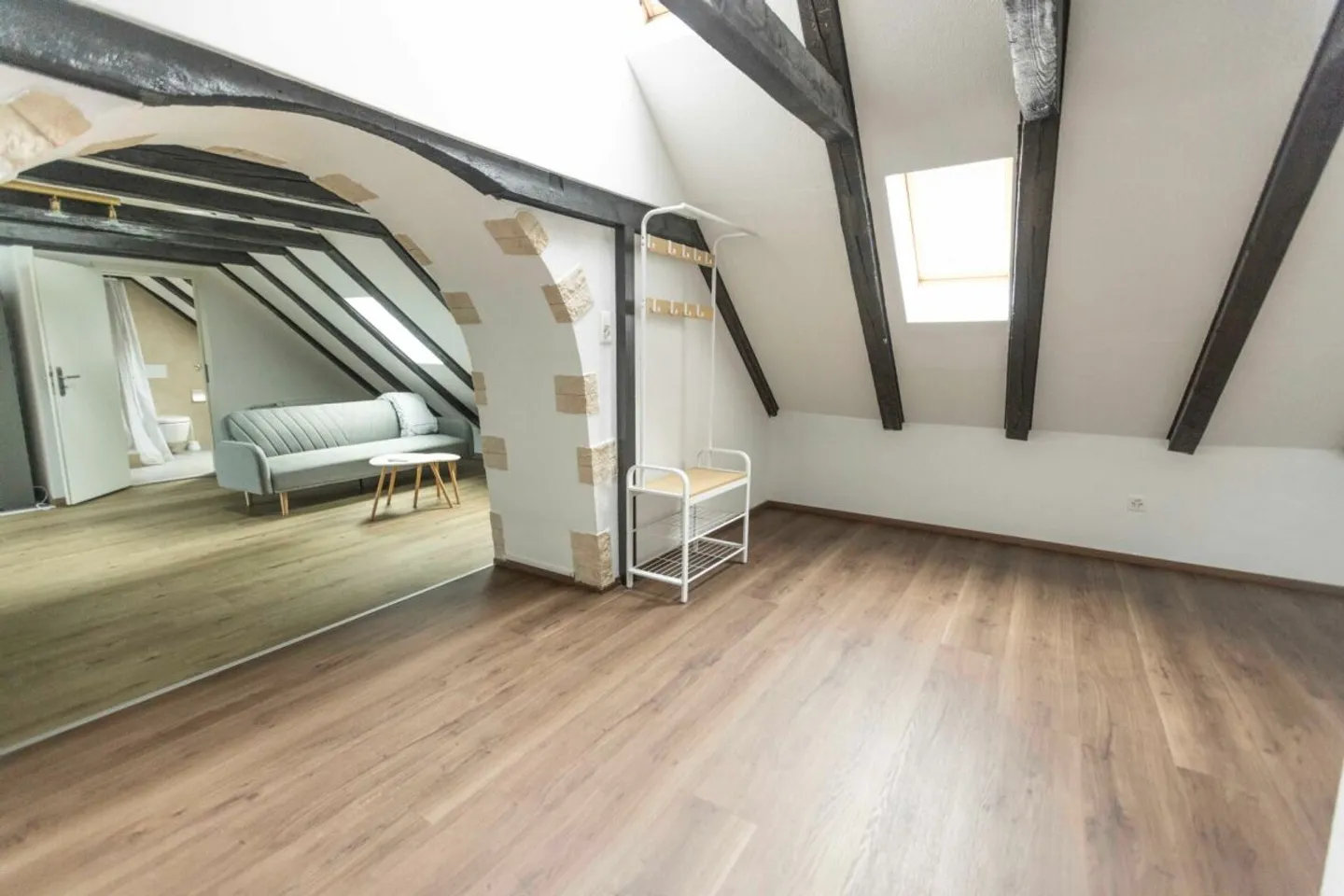 Hotellerie-Gelegenheit im Herzen der Uhrenmetropole - Foto 15 di 15