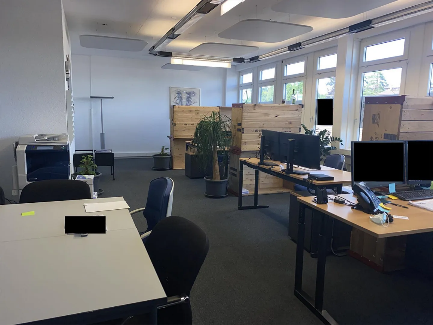 Beautiful and spacious office on the 1st floor in Emmenbrücke - Photo 2 of 6