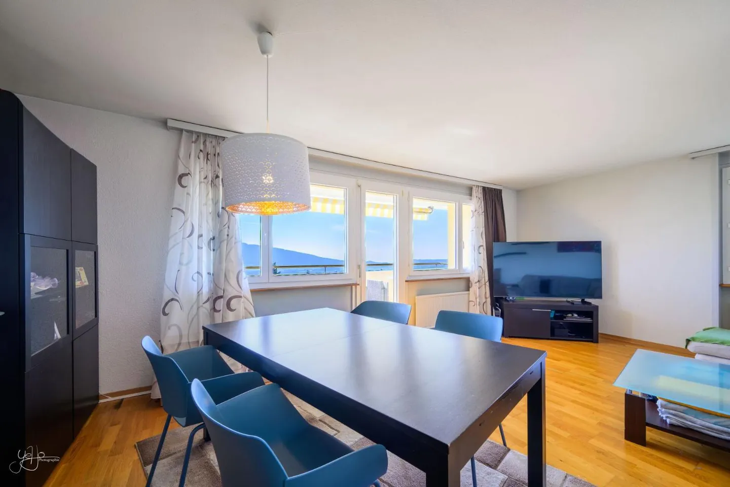 4.5 rooms on the top floor of a building in Val-de-Ruz - Photo 1 of 7